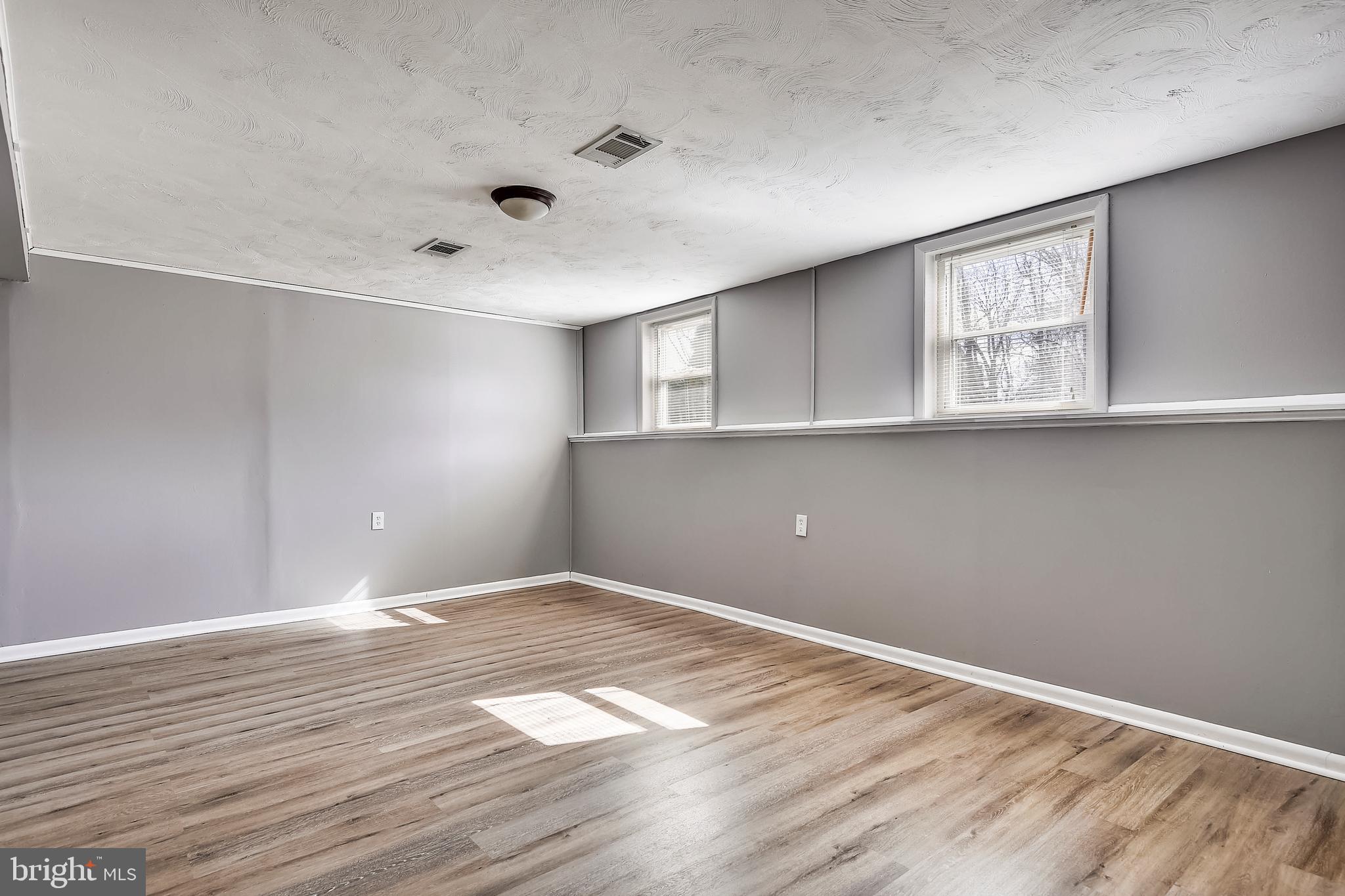 EDGEWOOD MEADOWS - Residential