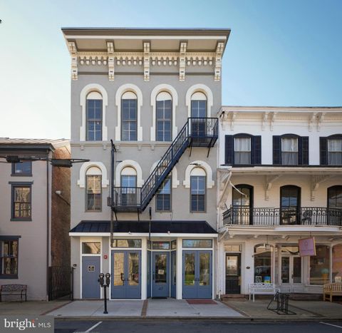 47 BRIDGE STREET LAMBERTVILLE NJ 08530