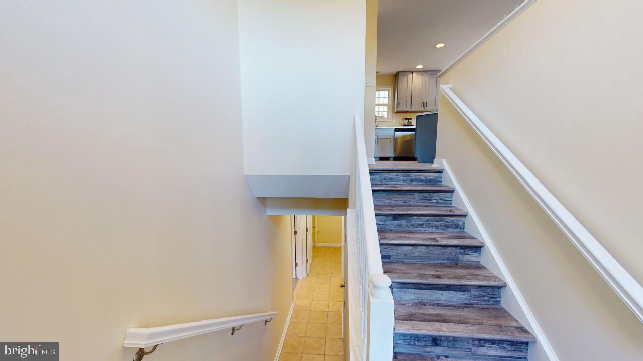 CRITTON HOLLOW ESTATES - Residential