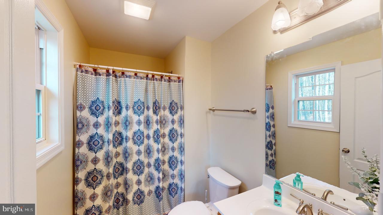 CRITTON HOLLOW ESTATES - Residential