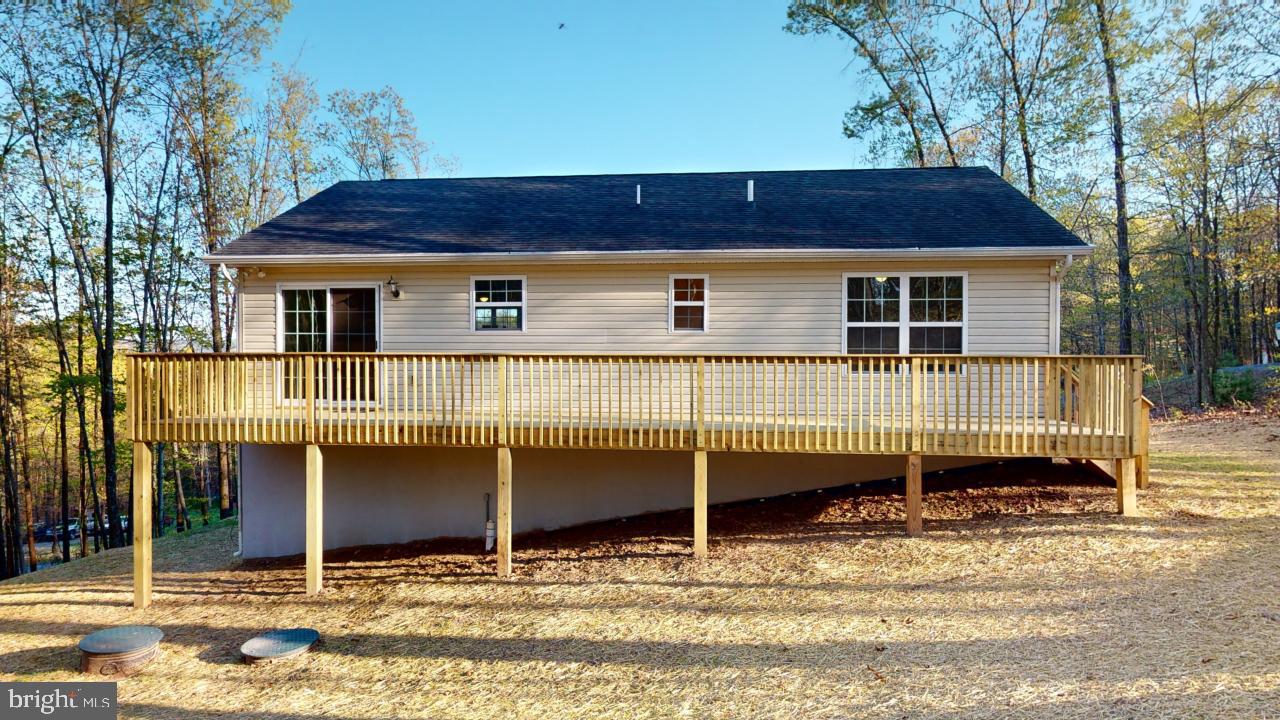 CRITTON HOLLOW ESTATES - Residential