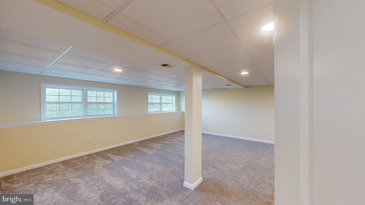 CRITTON HOLLOW ESTATES - Residential