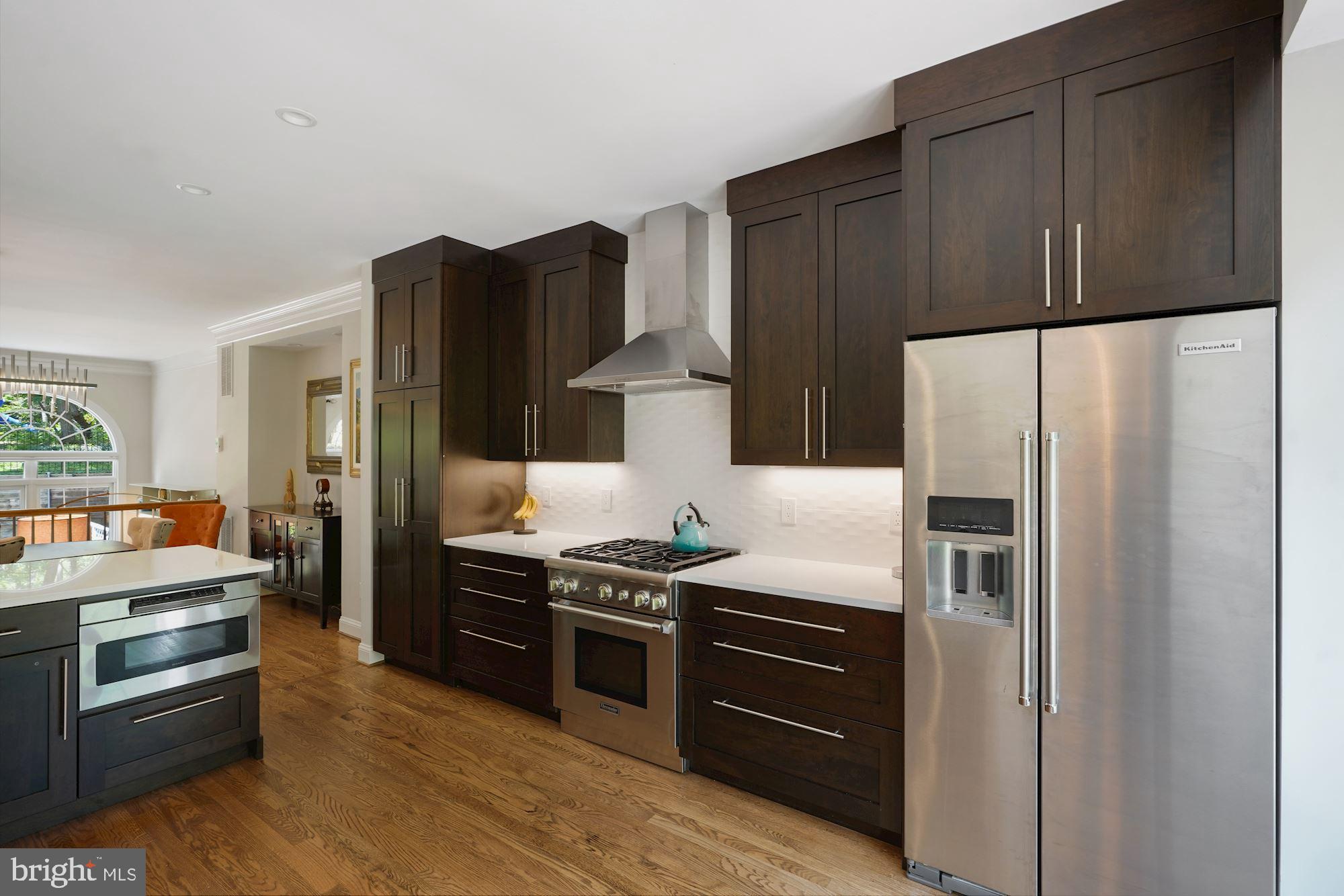 PALISADES PARK - Residential