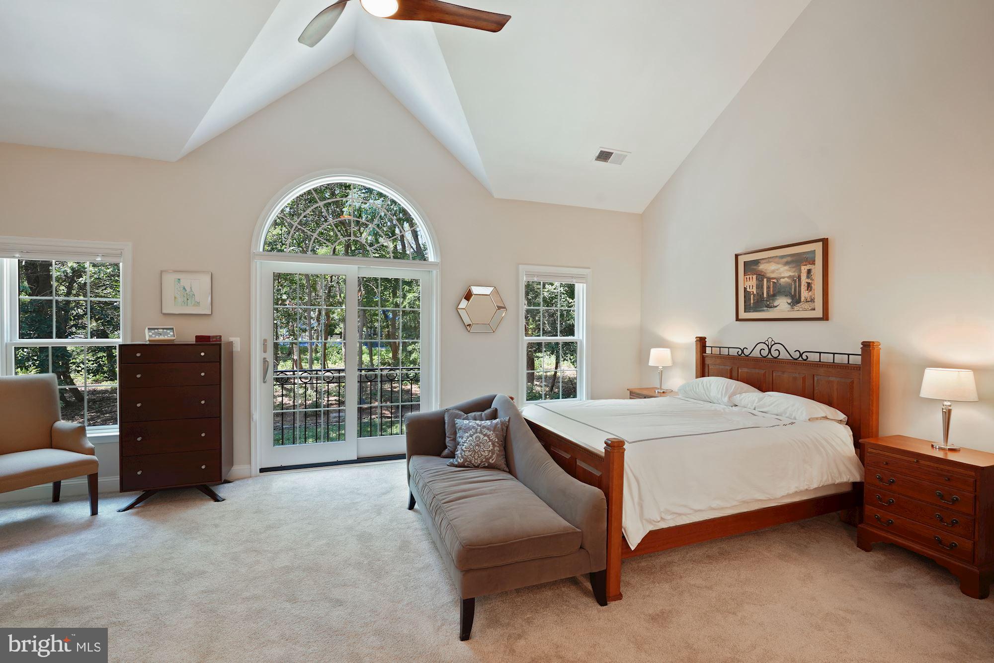 PALISADES PARK - Residential