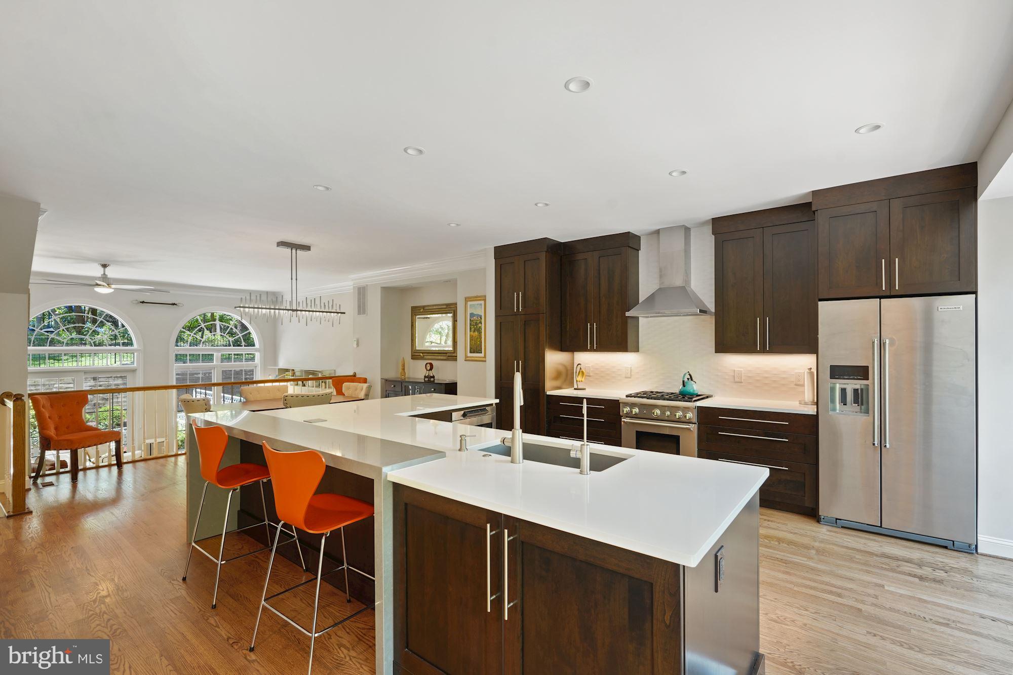 PALISADES PARK - Residential