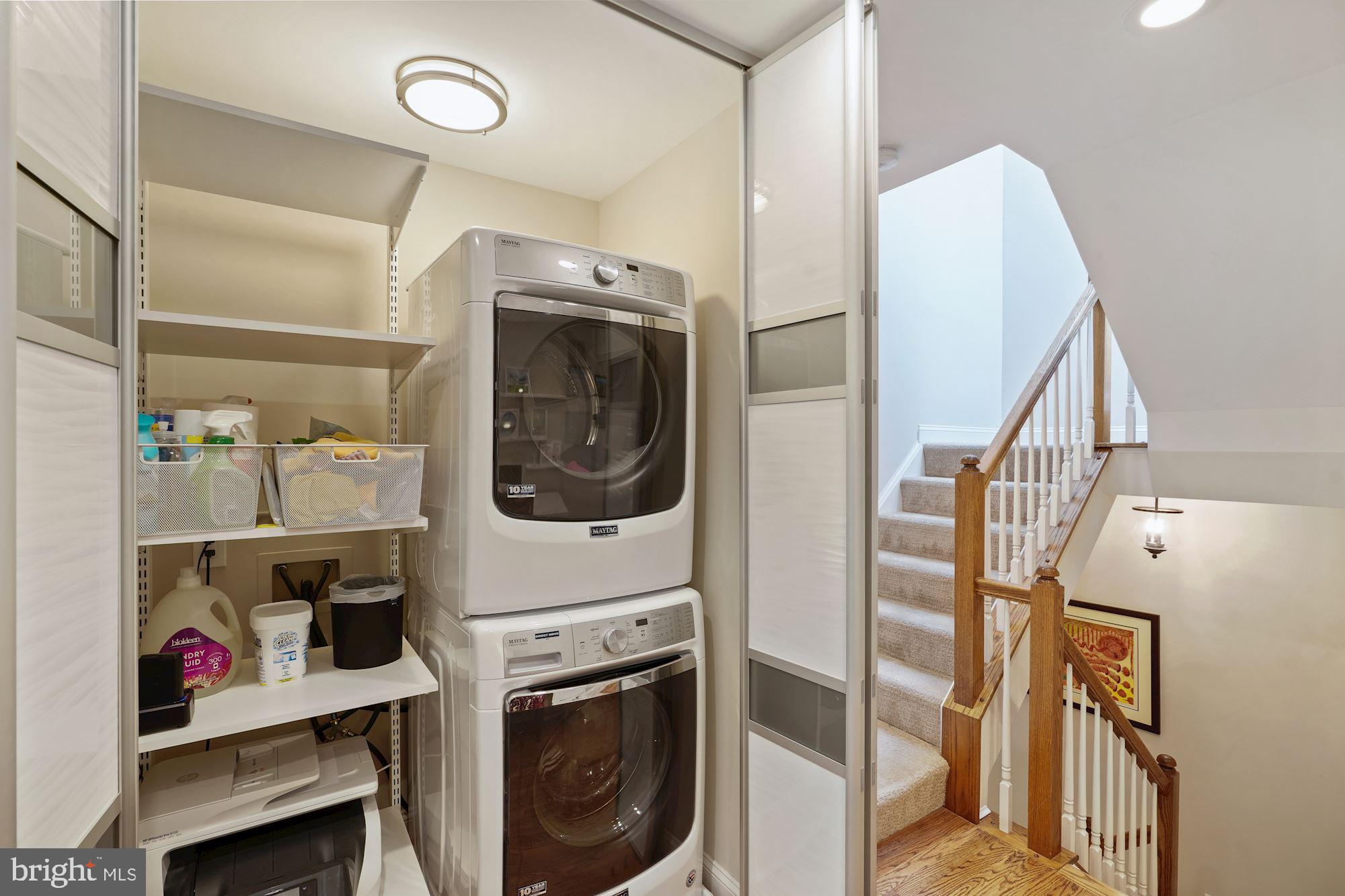 PALISADES PARK - Residential