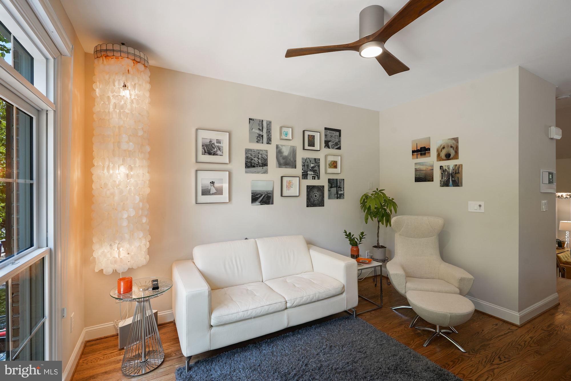 PALISADES PARK - Residential