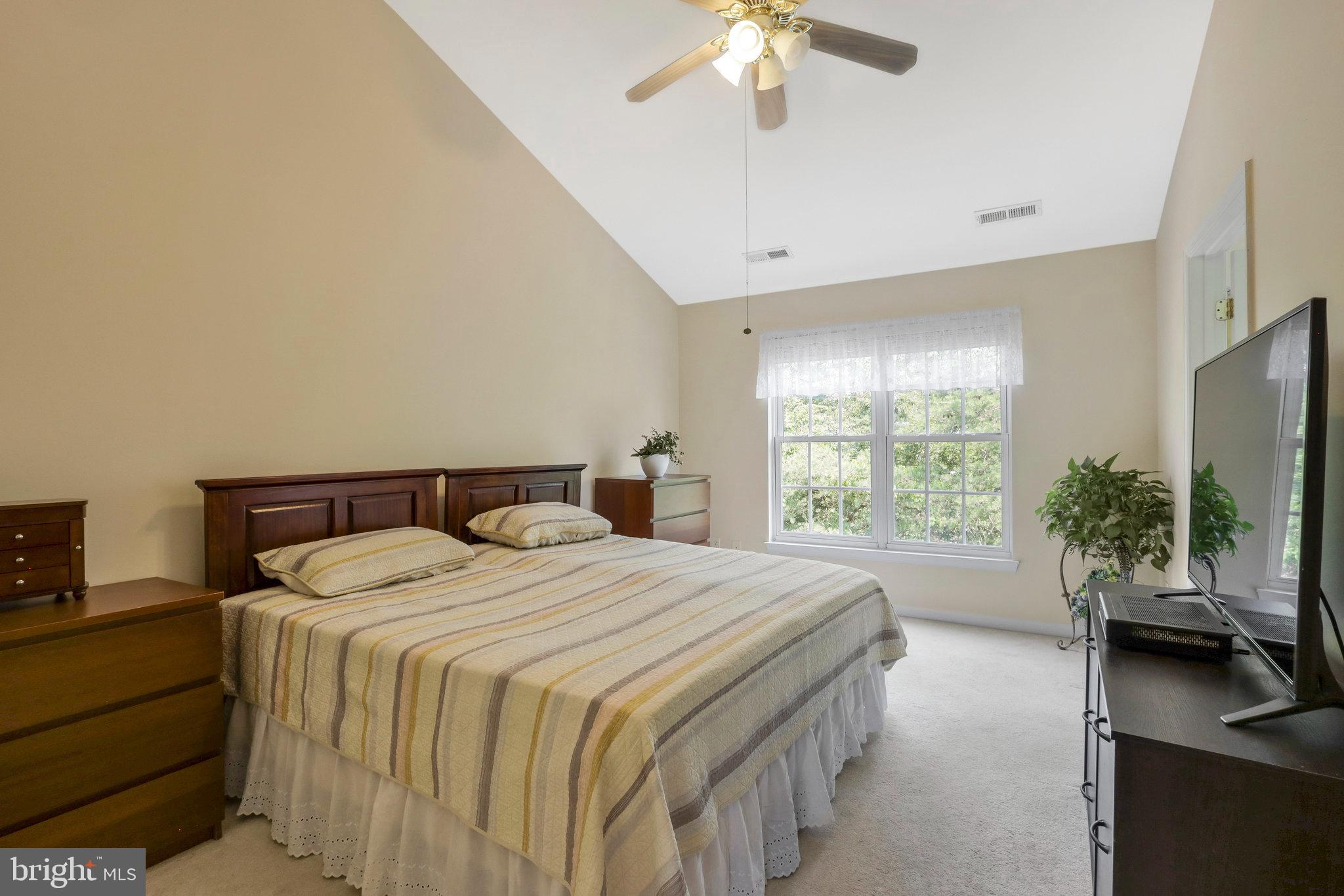 WORTHINGTON WOODS - Residential