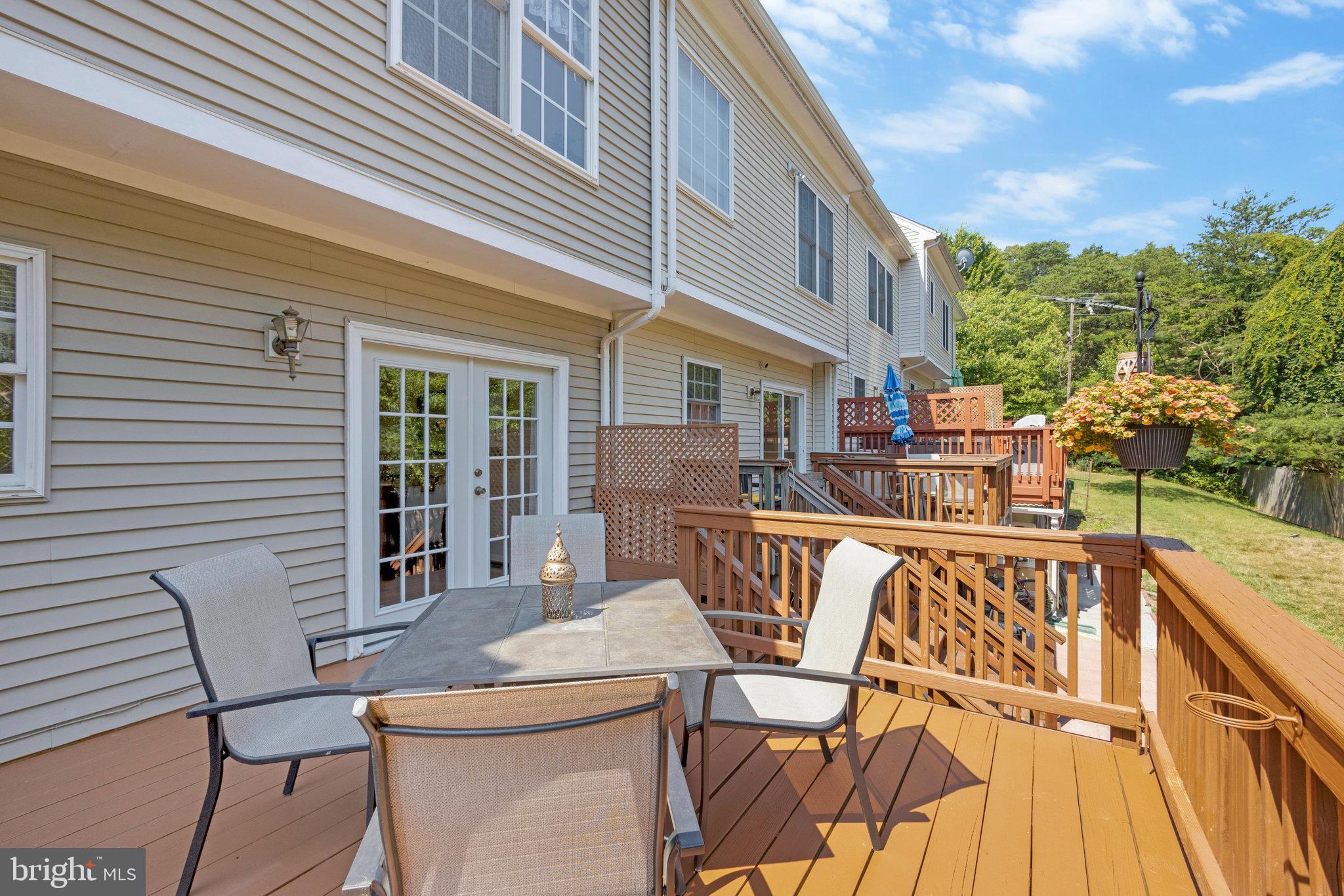 WORTHINGTON WOODS - Residential