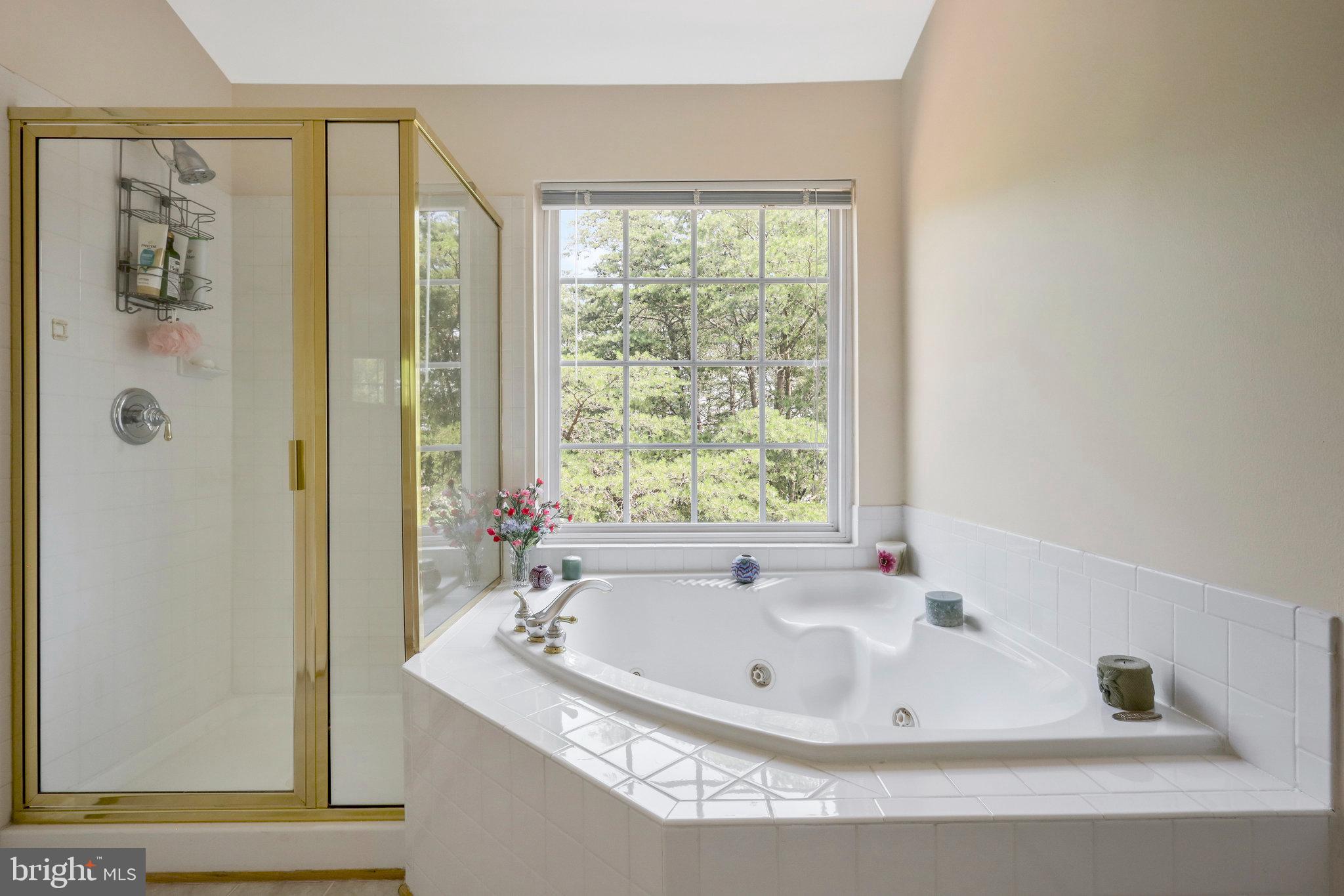 WORTHINGTON WOODS - Residential