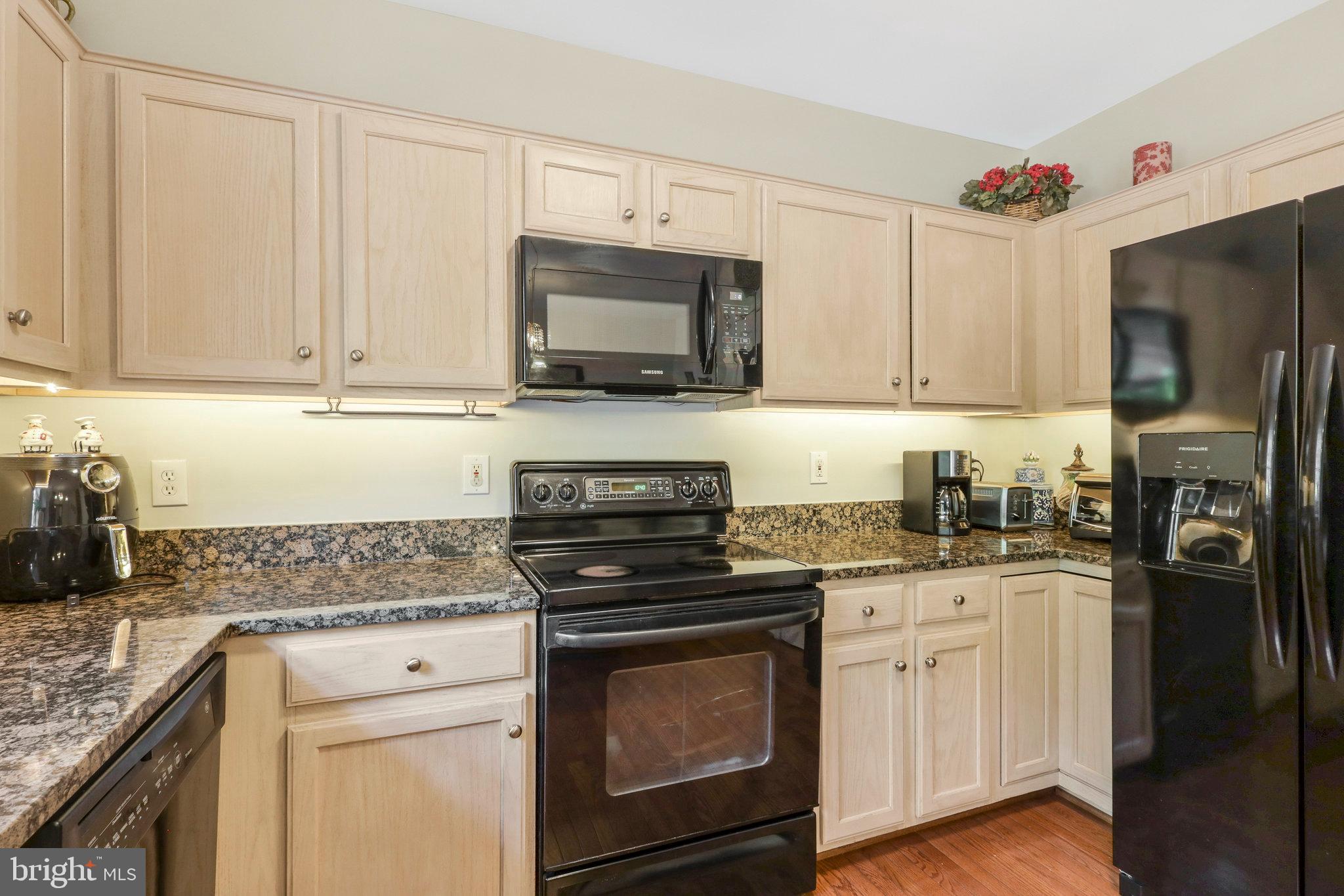 WORTHINGTON WOODS - Residential