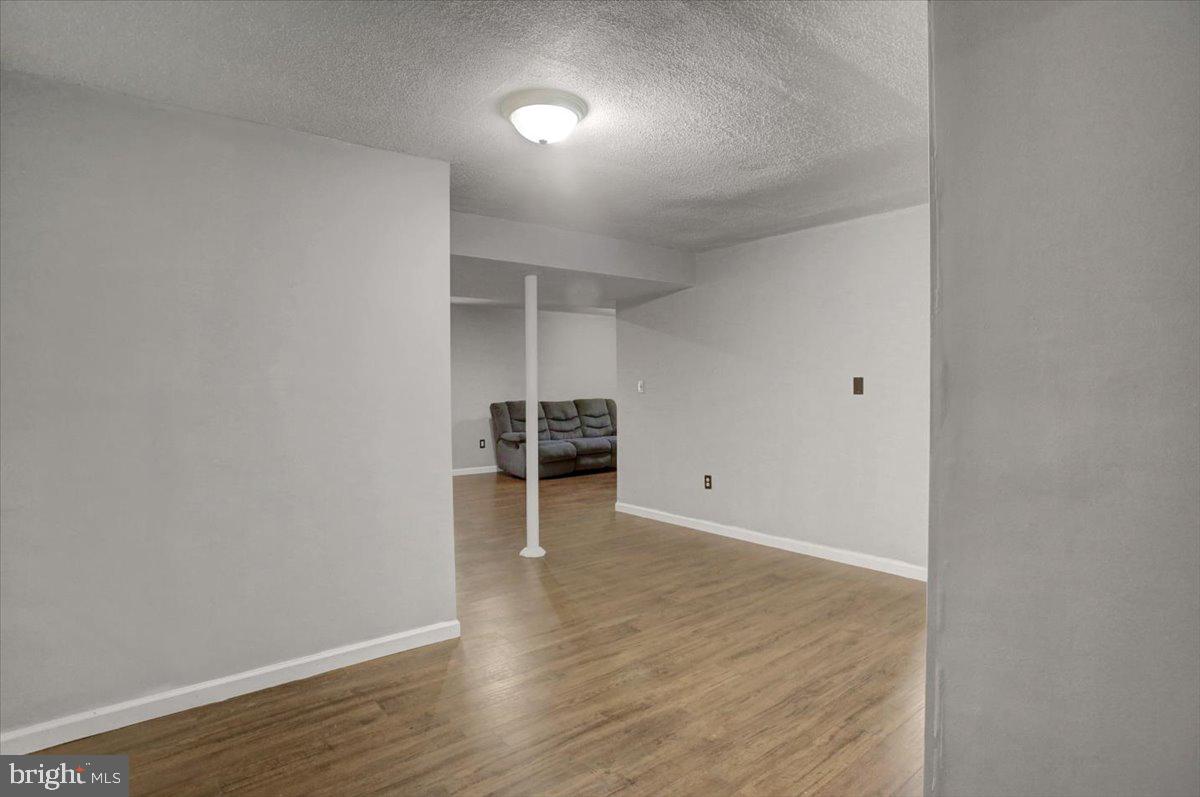 MOUNTAIN VIEW - Residential