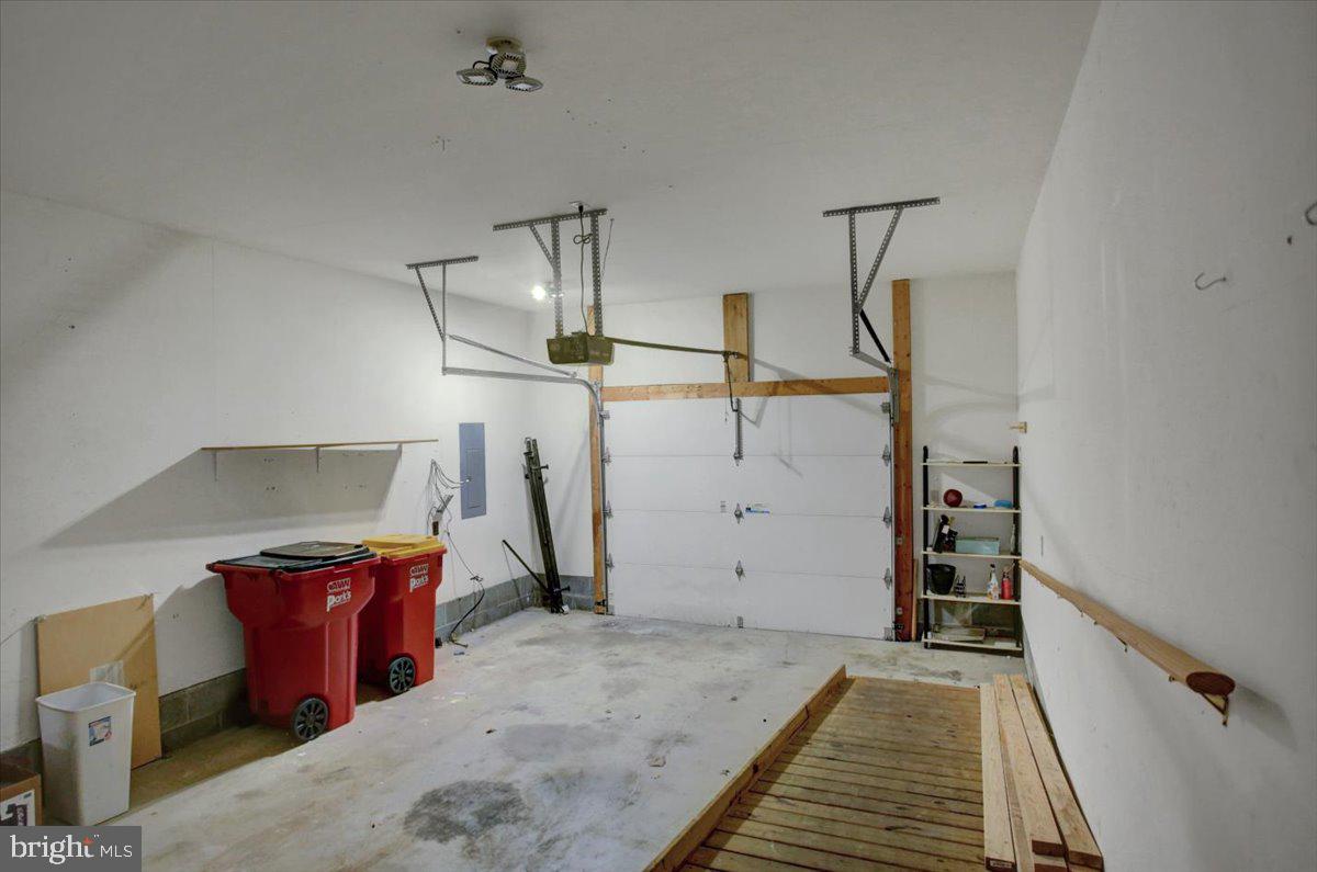 MOUNTAIN VIEW - Residential