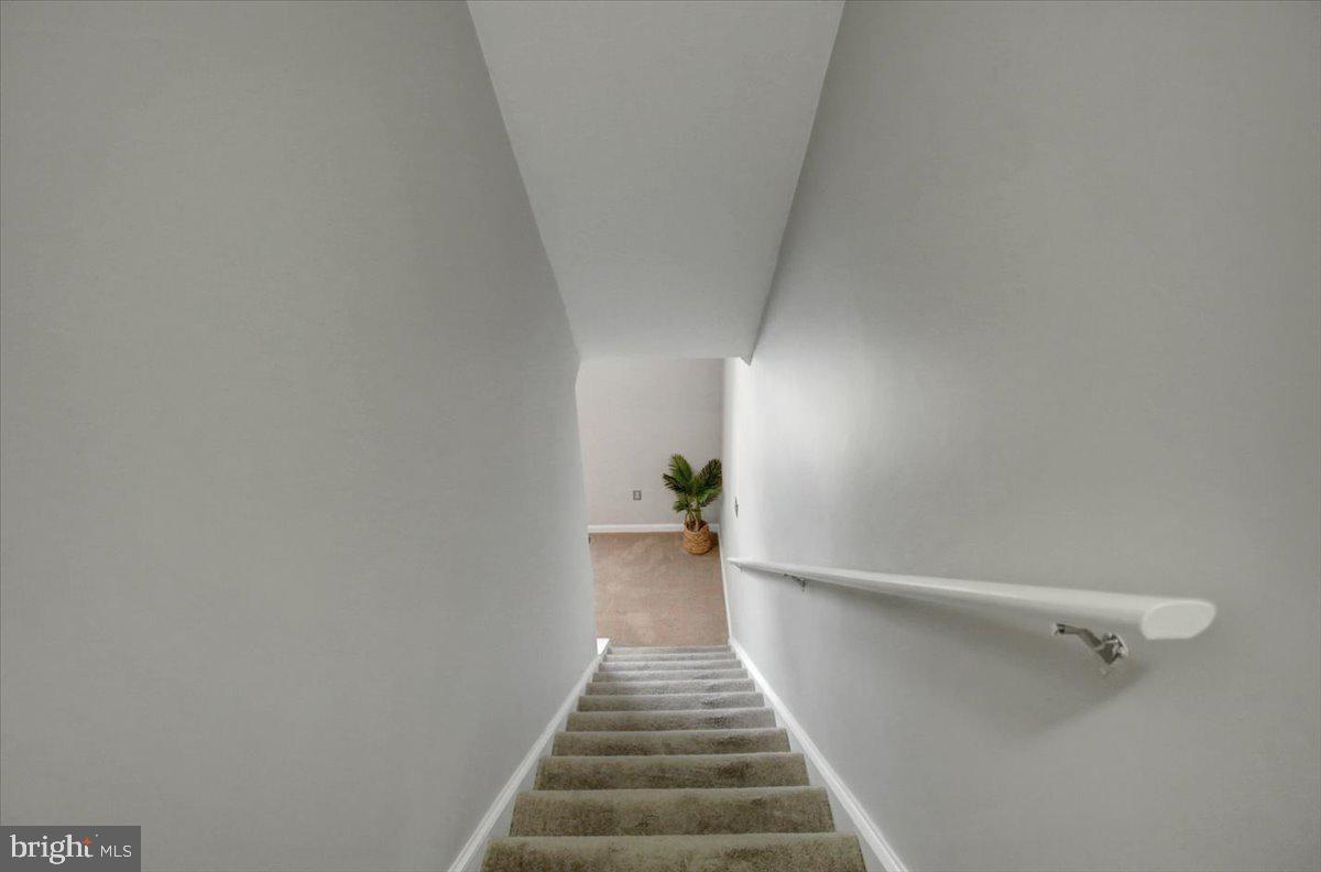 MOUNTAIN VIEW - Residential