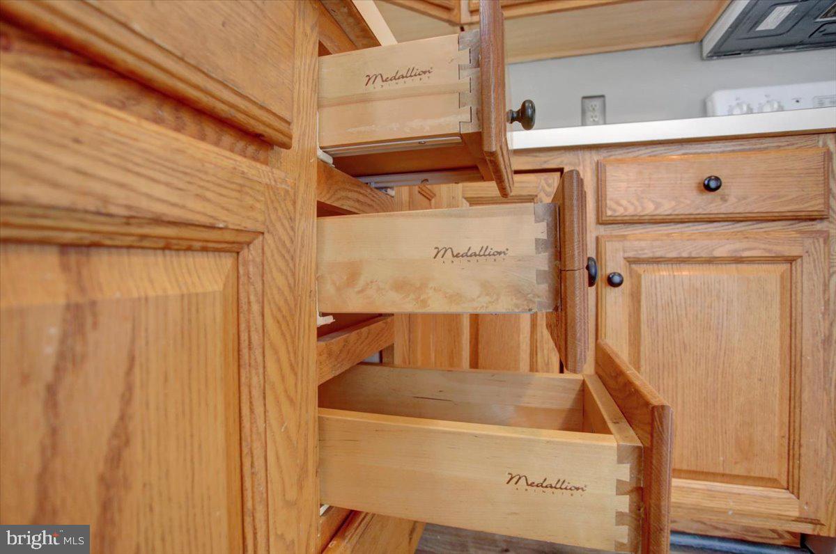 MOUNTAIN VIEW - Residential