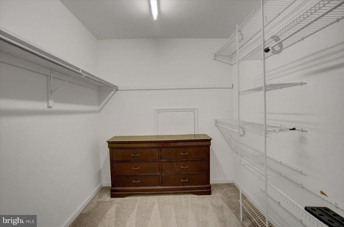 MOUNTAIN VIEW - Residential