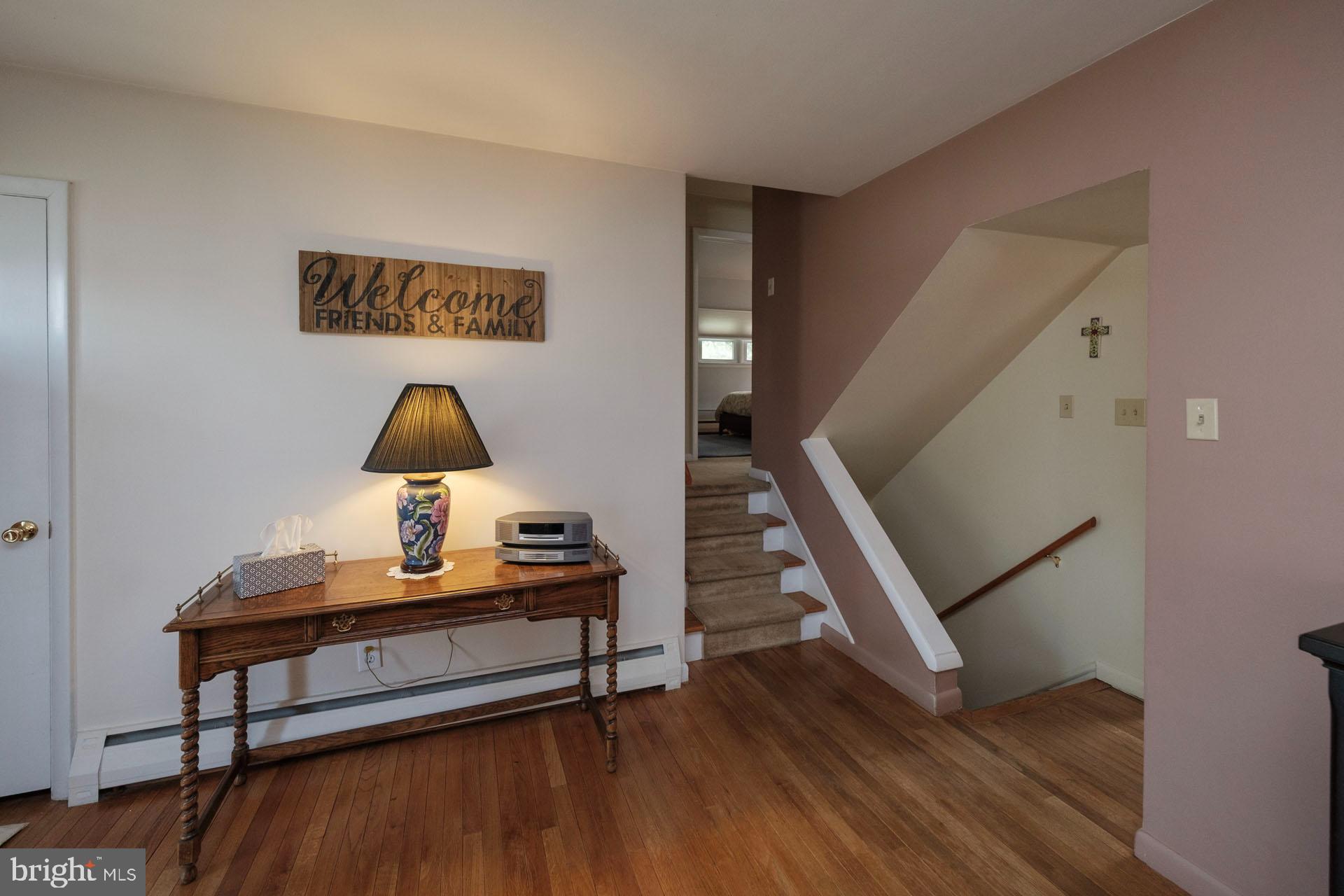 CRESTWOOD - Residential