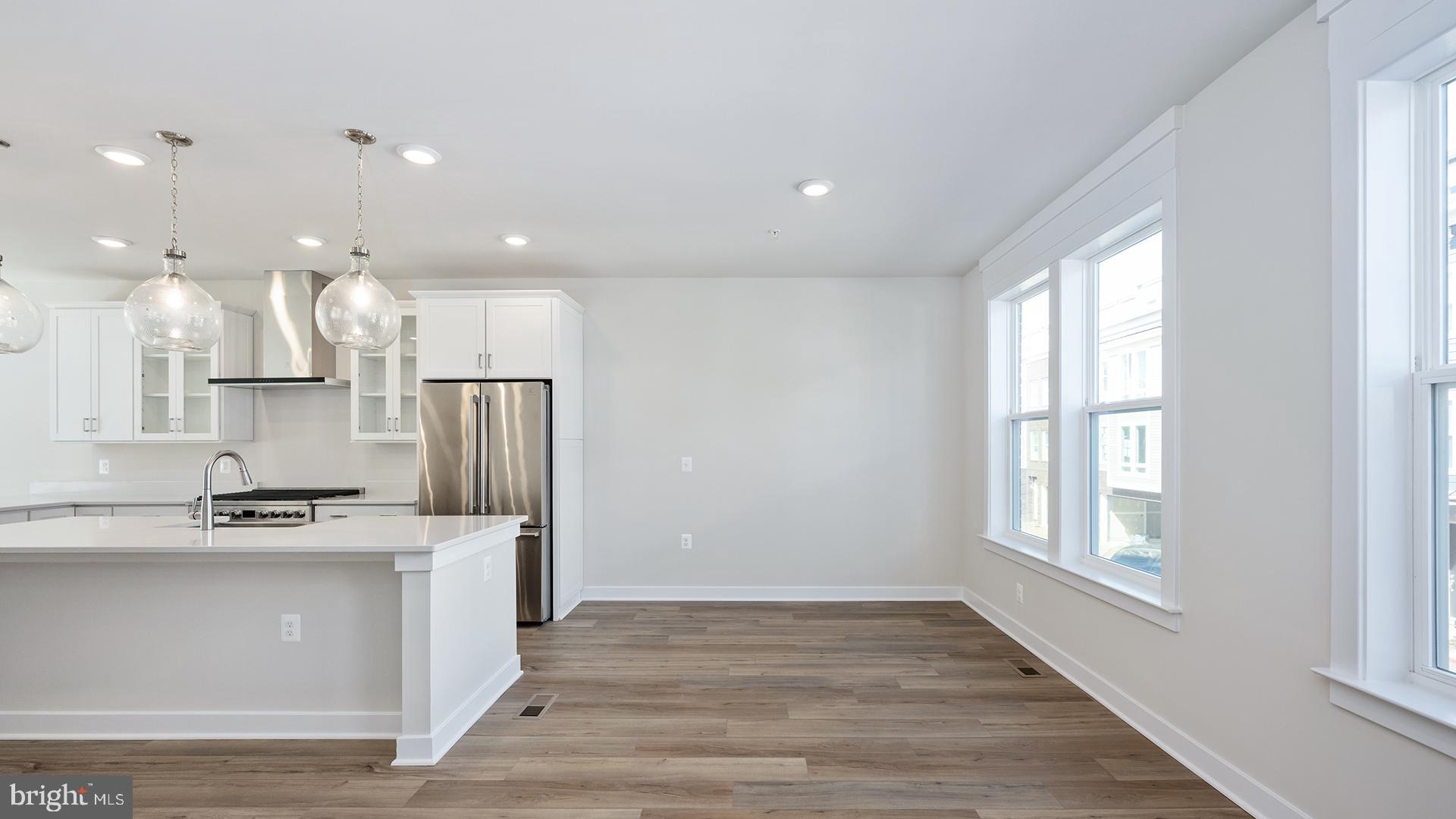 NORTHFAX WEST - Residential