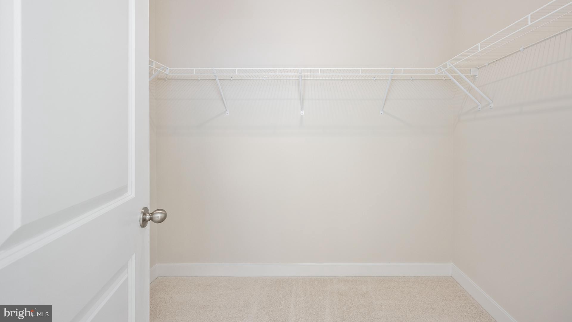 NORTHFAX WEST - Residential