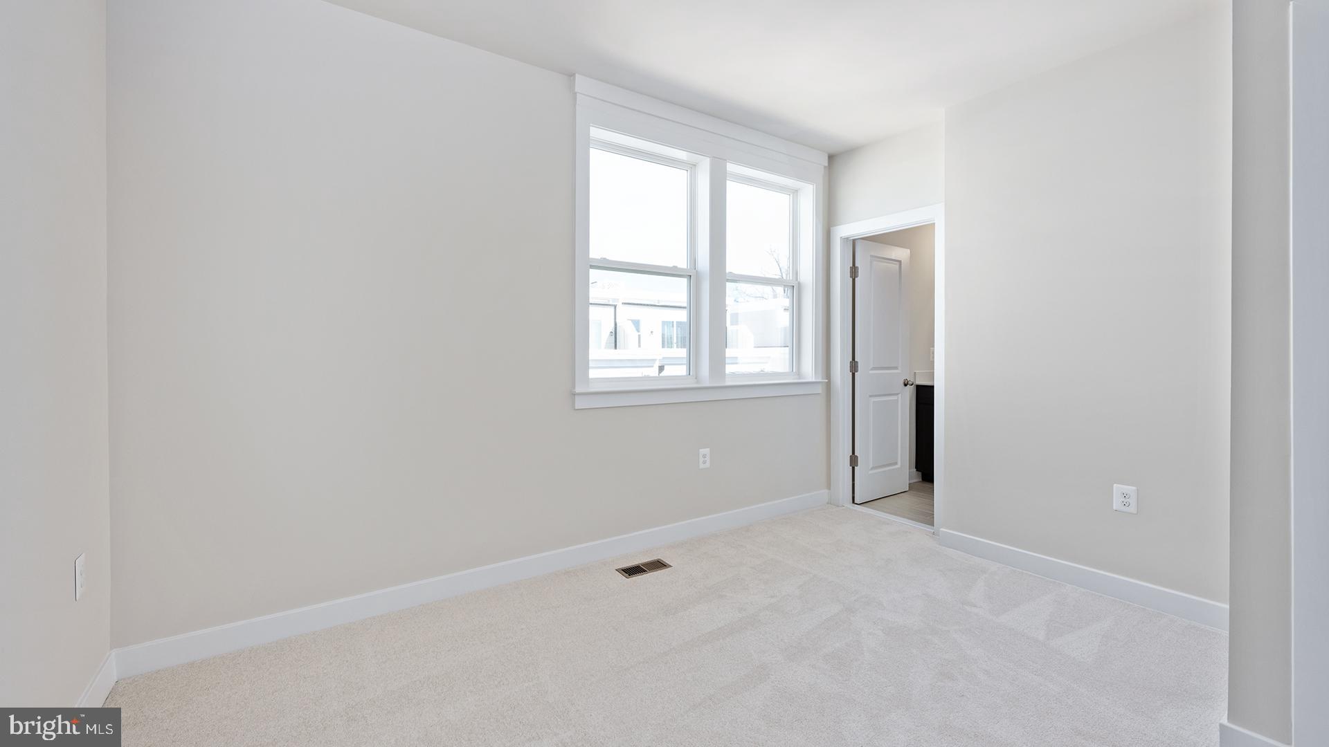 NORTHFAX WEST - Residential