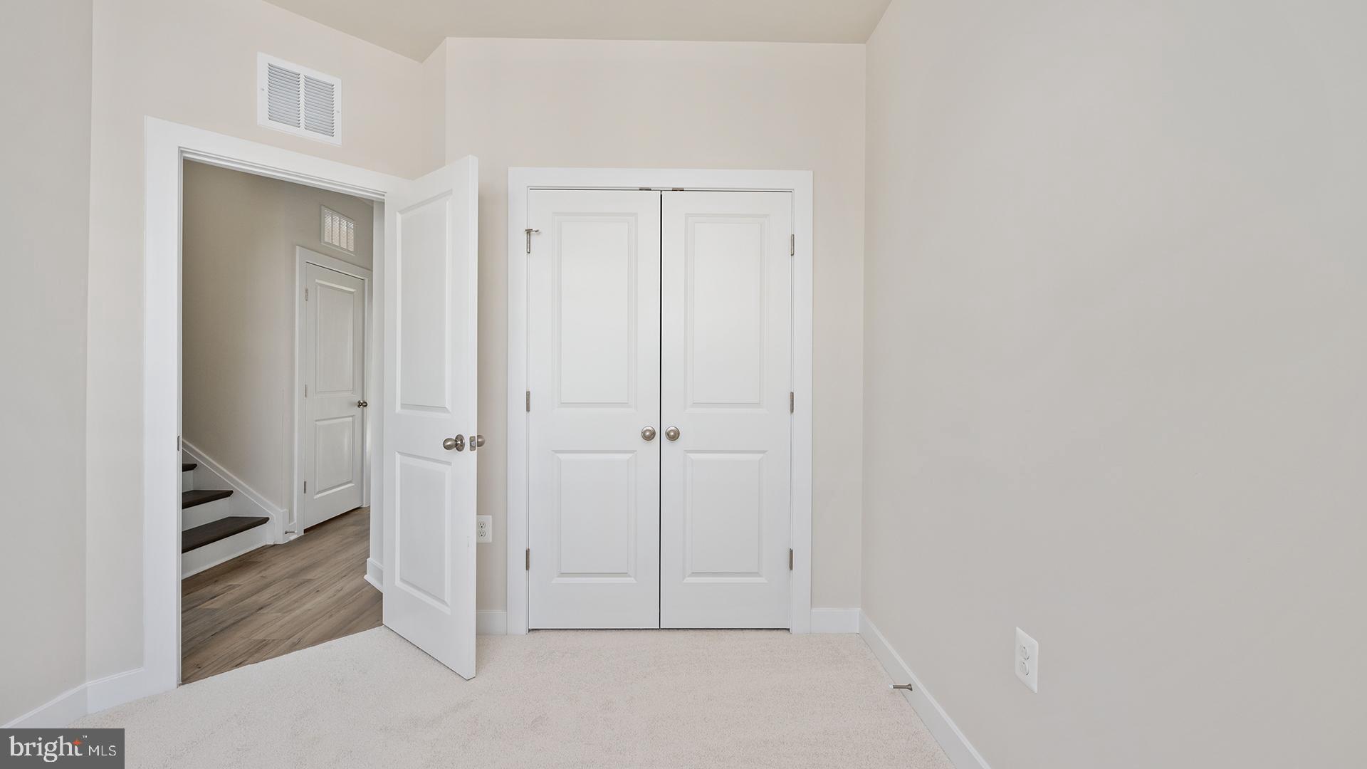 NORTHFAX WEST - Residential