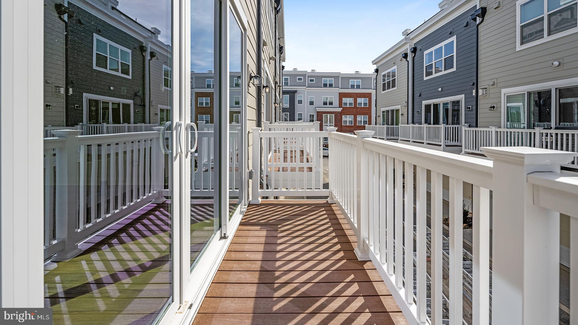 NORTHFAX WEST - Residential