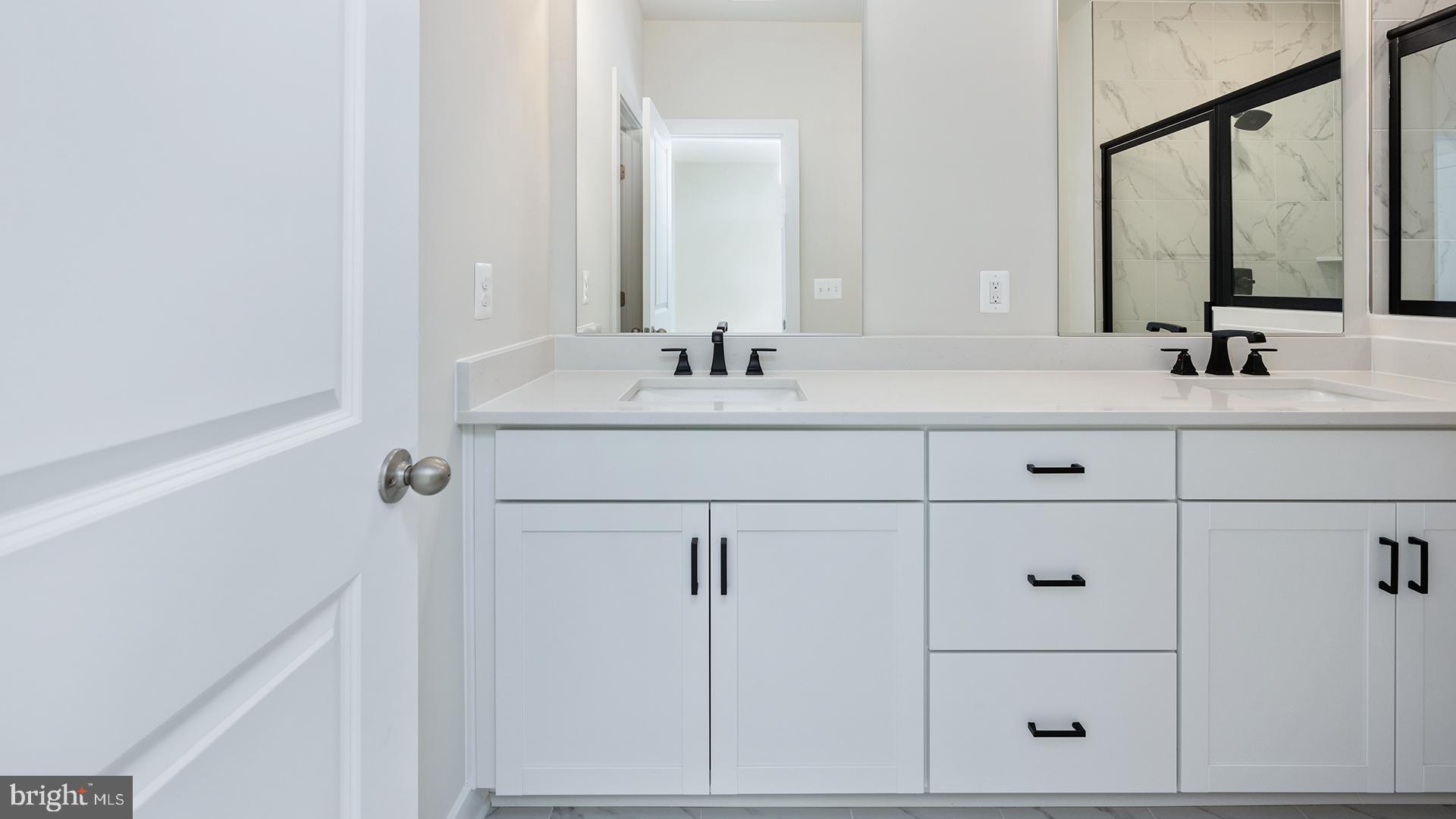 NORTHFAX WEST - Residential