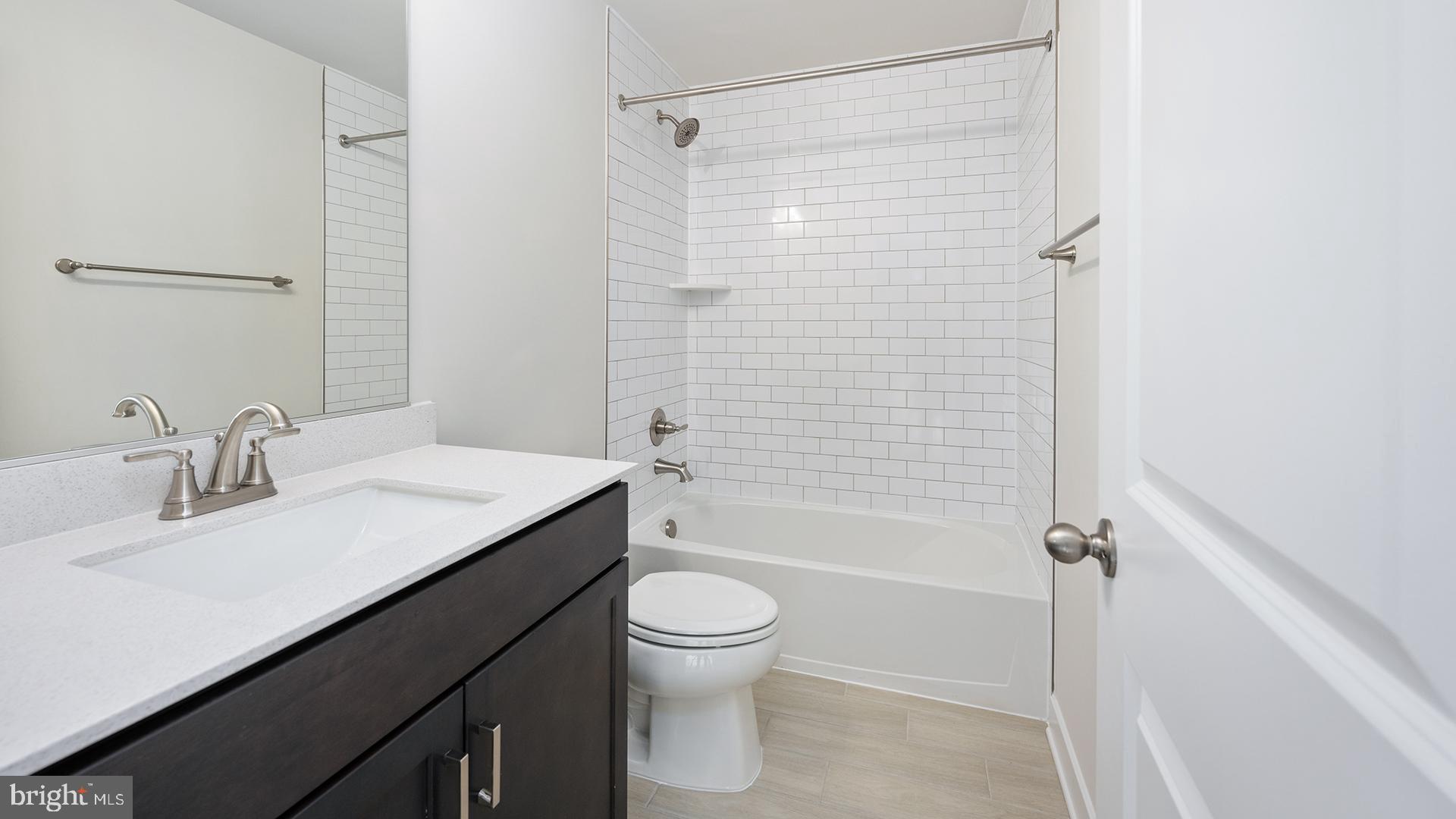 NORTHFAX WEST - Residential