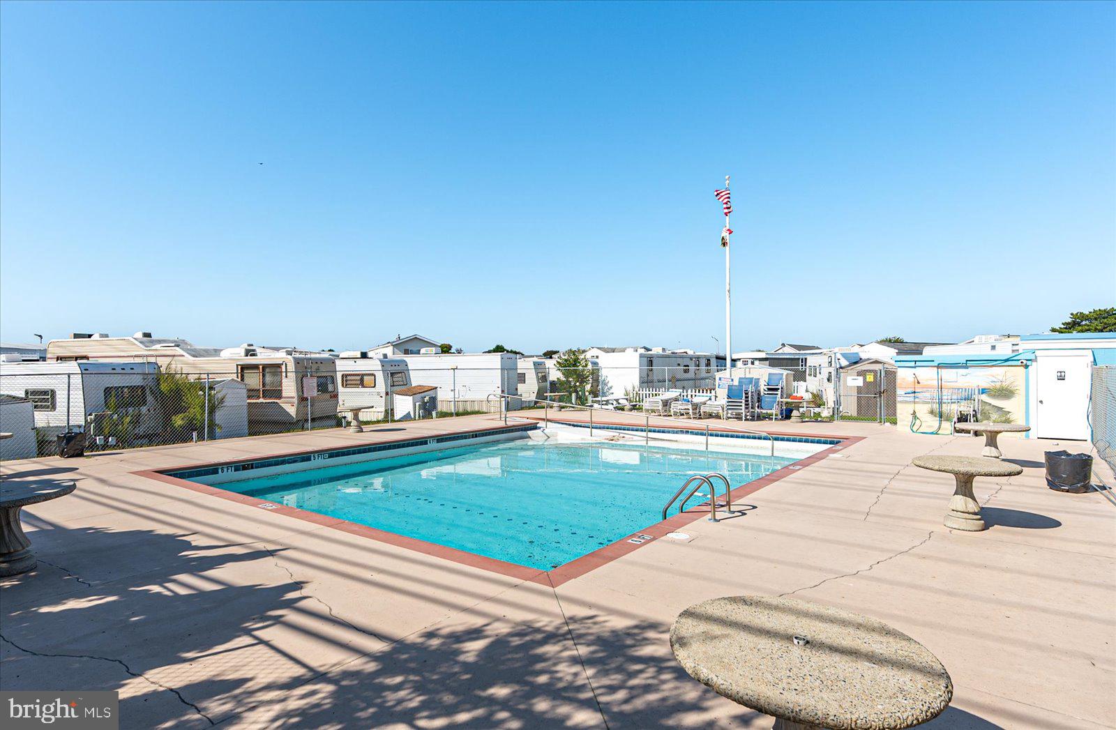 SUNDOWNER PARK - Residential