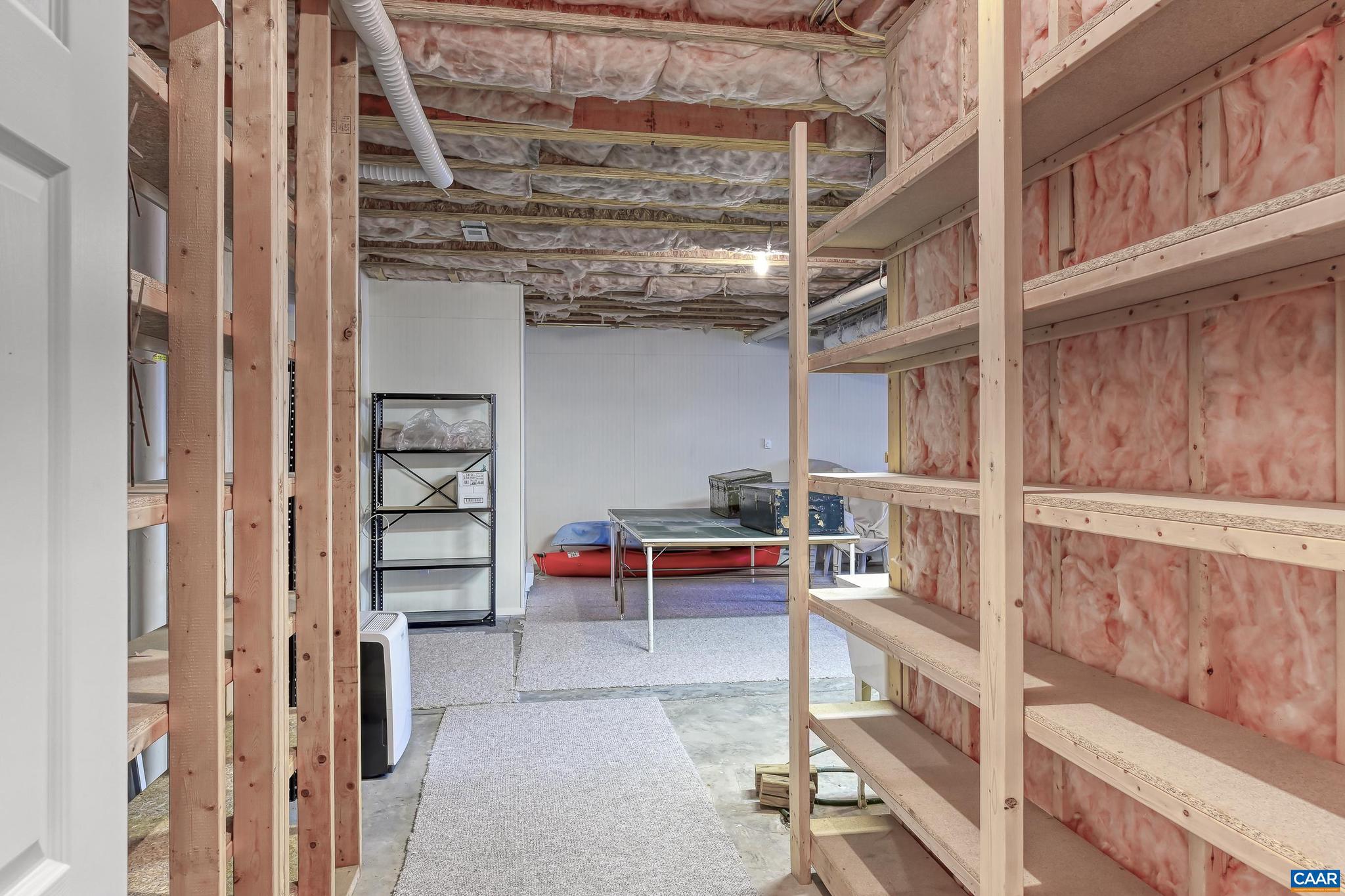 LAKE MONTICELLO - Residential