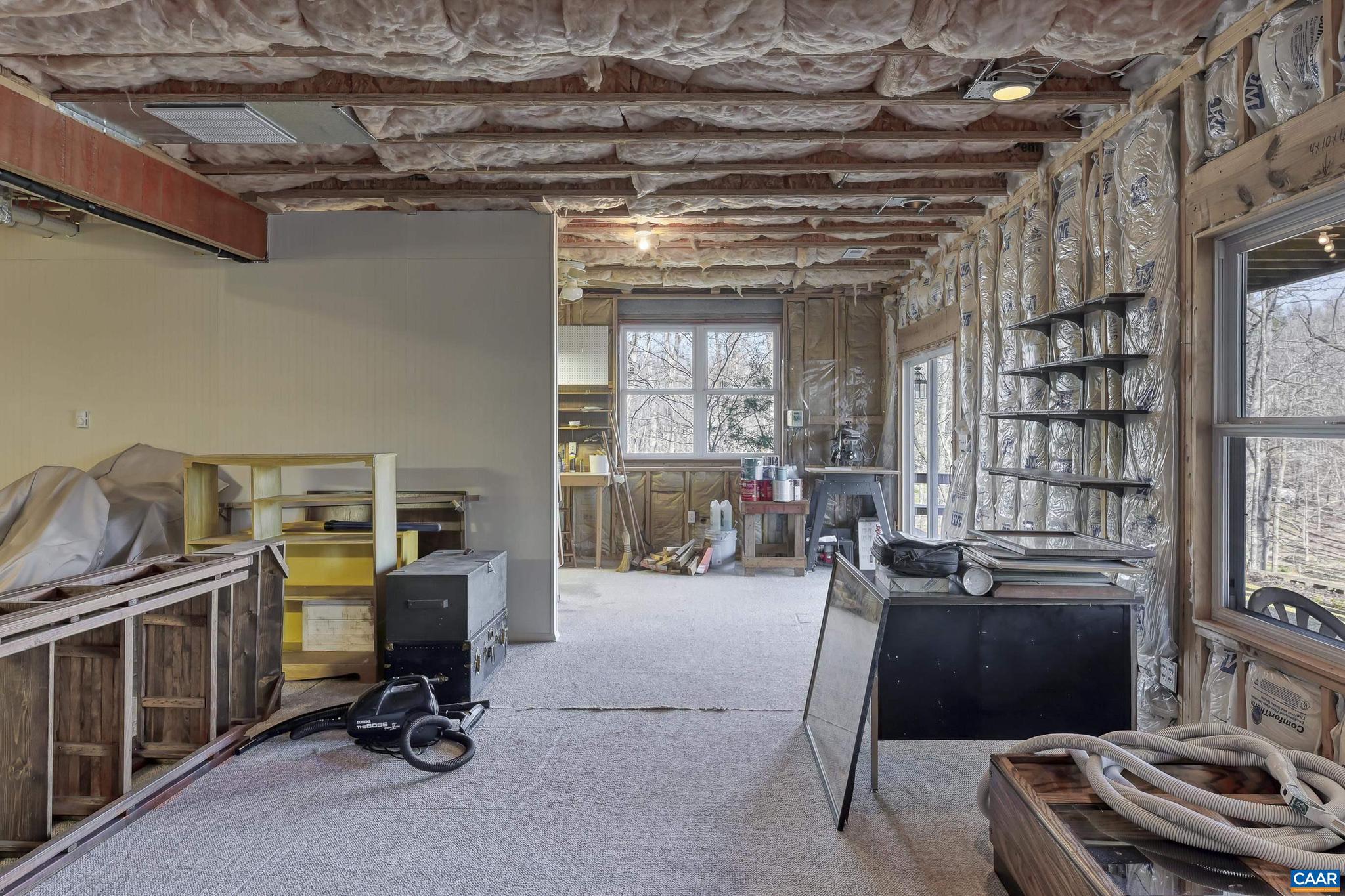 LAKE MONTICELLO - Residential