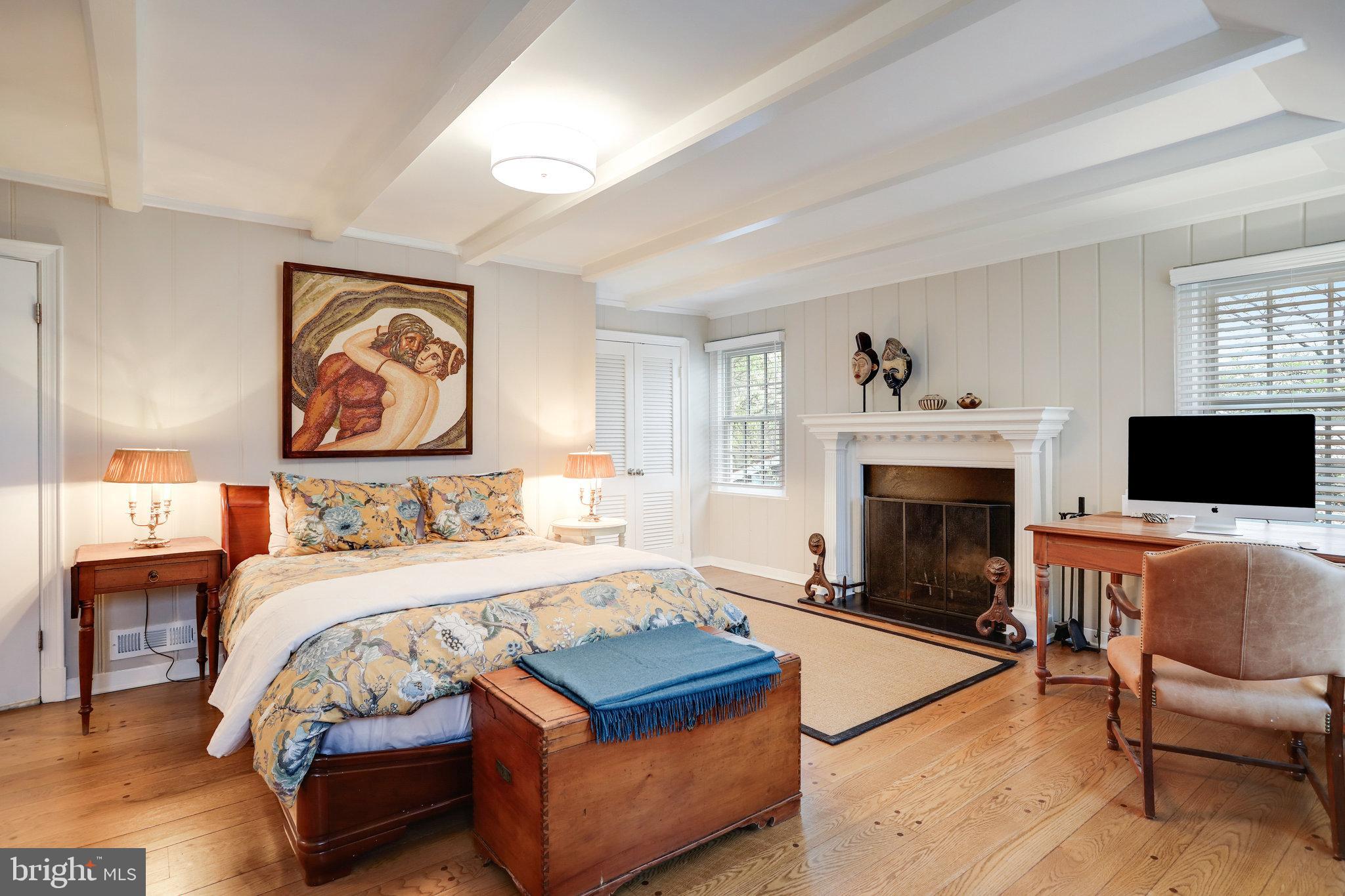 KENWOOD PARK - Residential