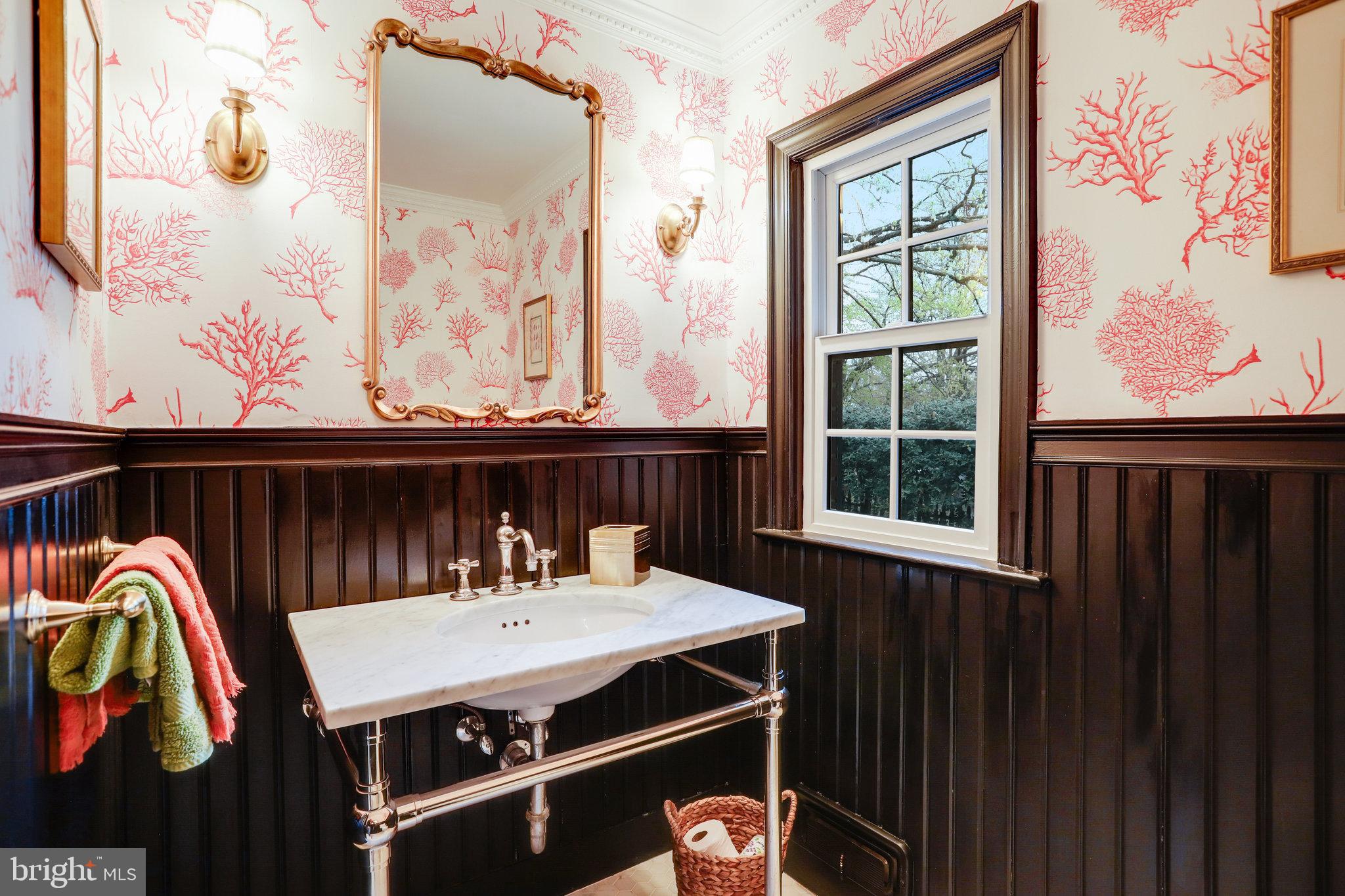 KENWOOD PARK - Residential