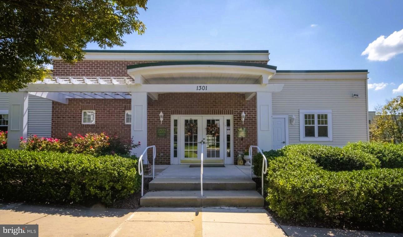 GREENHAVEN - Residential