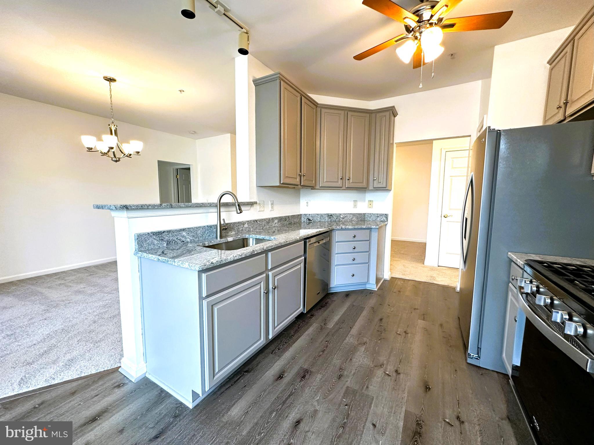 GREENHAVEN - Residential