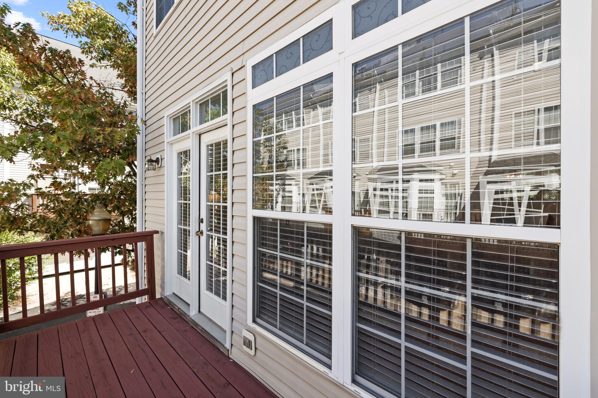 CAMERON STATION - Residential