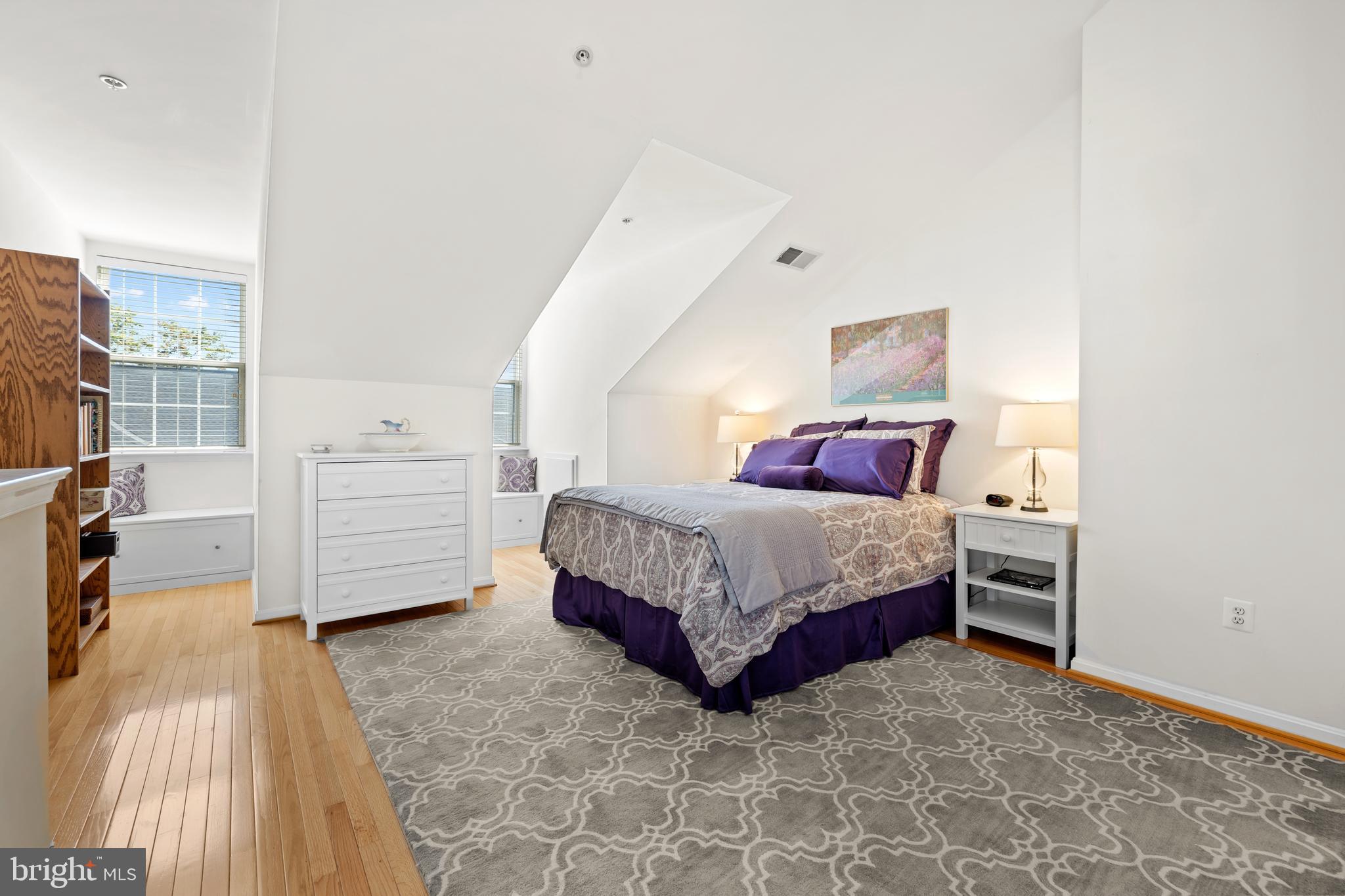 CAMERON STATION - Residential