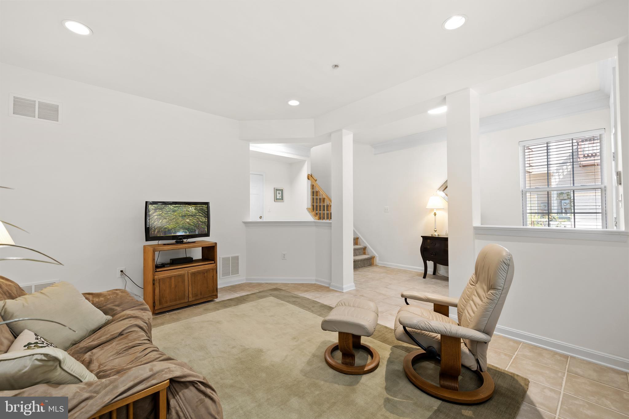 CAMERON STATION - Residential