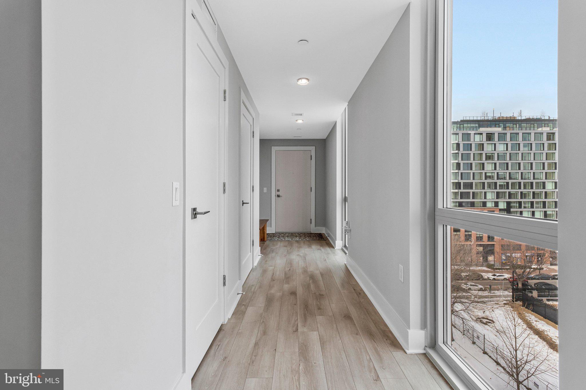 88 V STREET SW 801