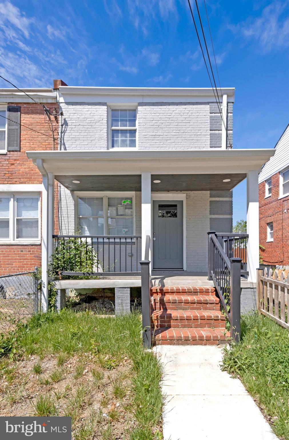 Photo of 5532 C Street SE, WASHINGTON, DC 20019 (MLS # DCDC2259856)