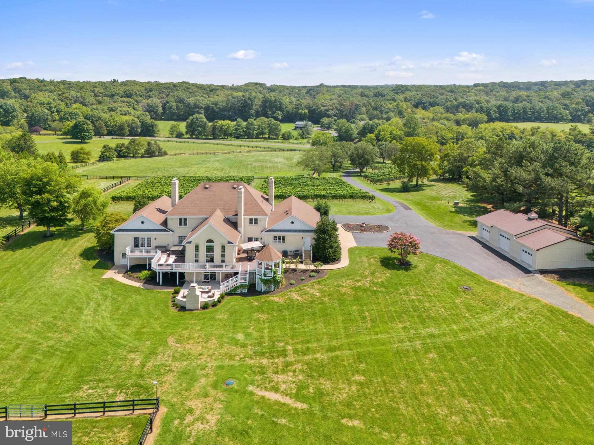SADDLE RIDGE FARMS - Residential