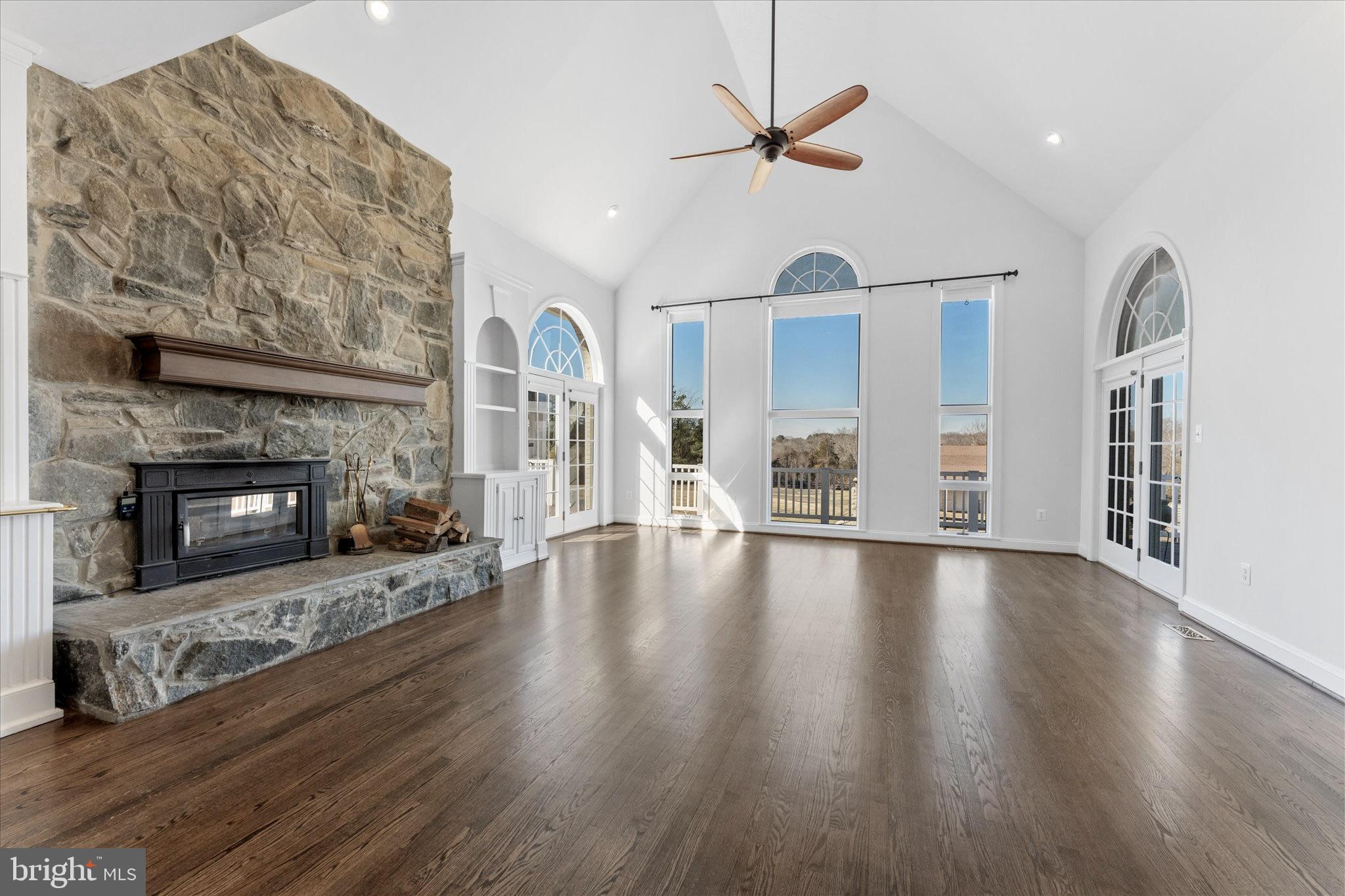 SADDLE RIDGE FARMS - Residential