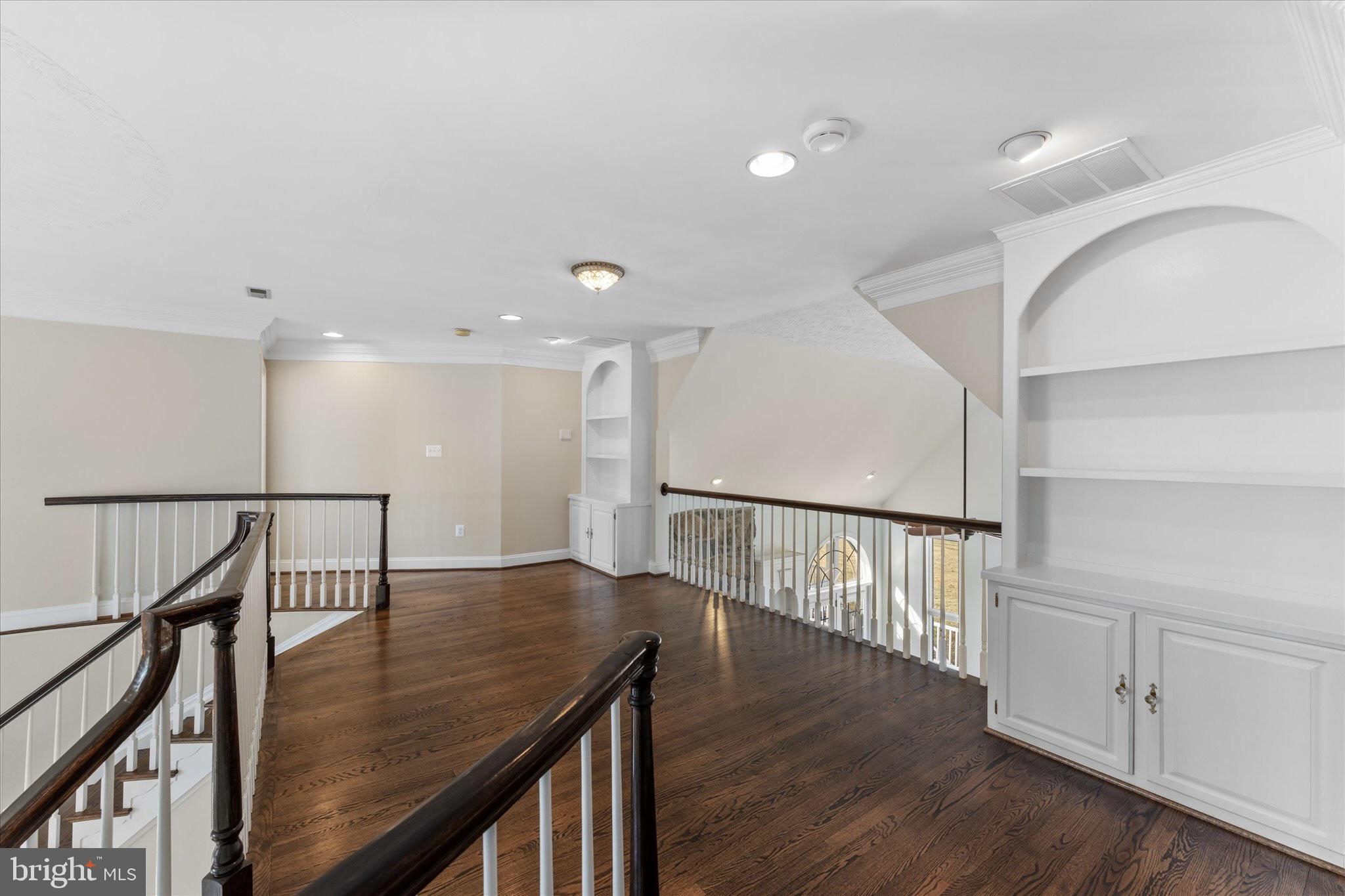 SADDLE RIDGE FARMS - Residential