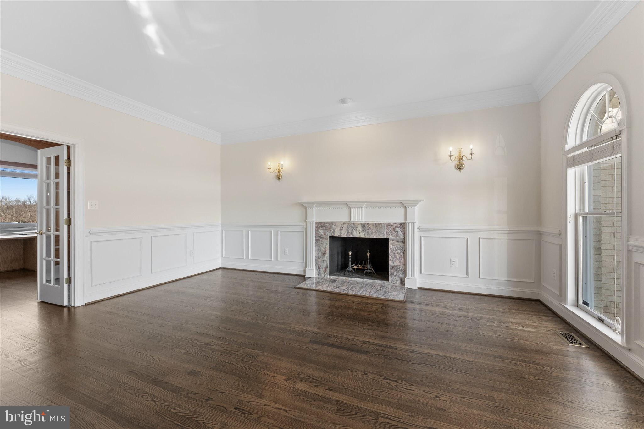 SADDLE RIDGE FARMS - Residential