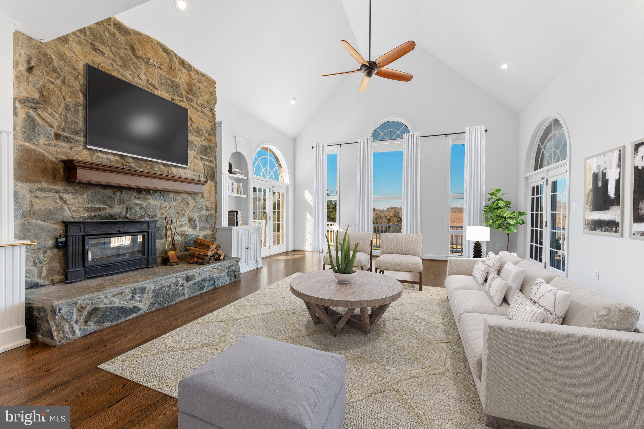 SADDLE RIDGE FARMS - Residential