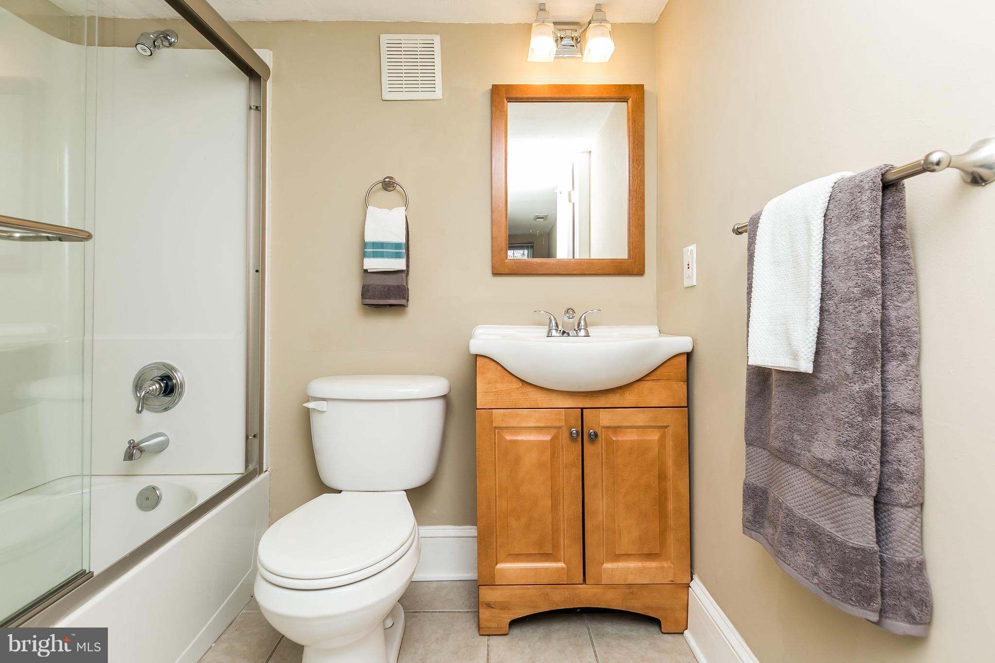 WASHINGTON VILLAGE - Residential