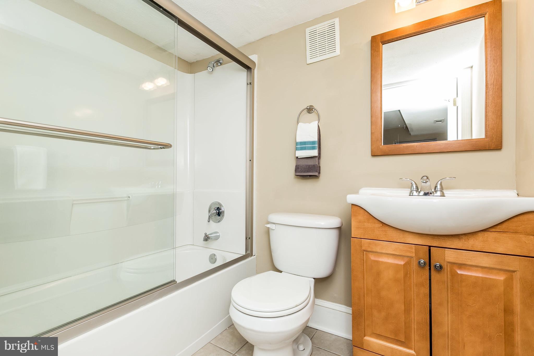 WASHINGTON VILLAGE - Residential