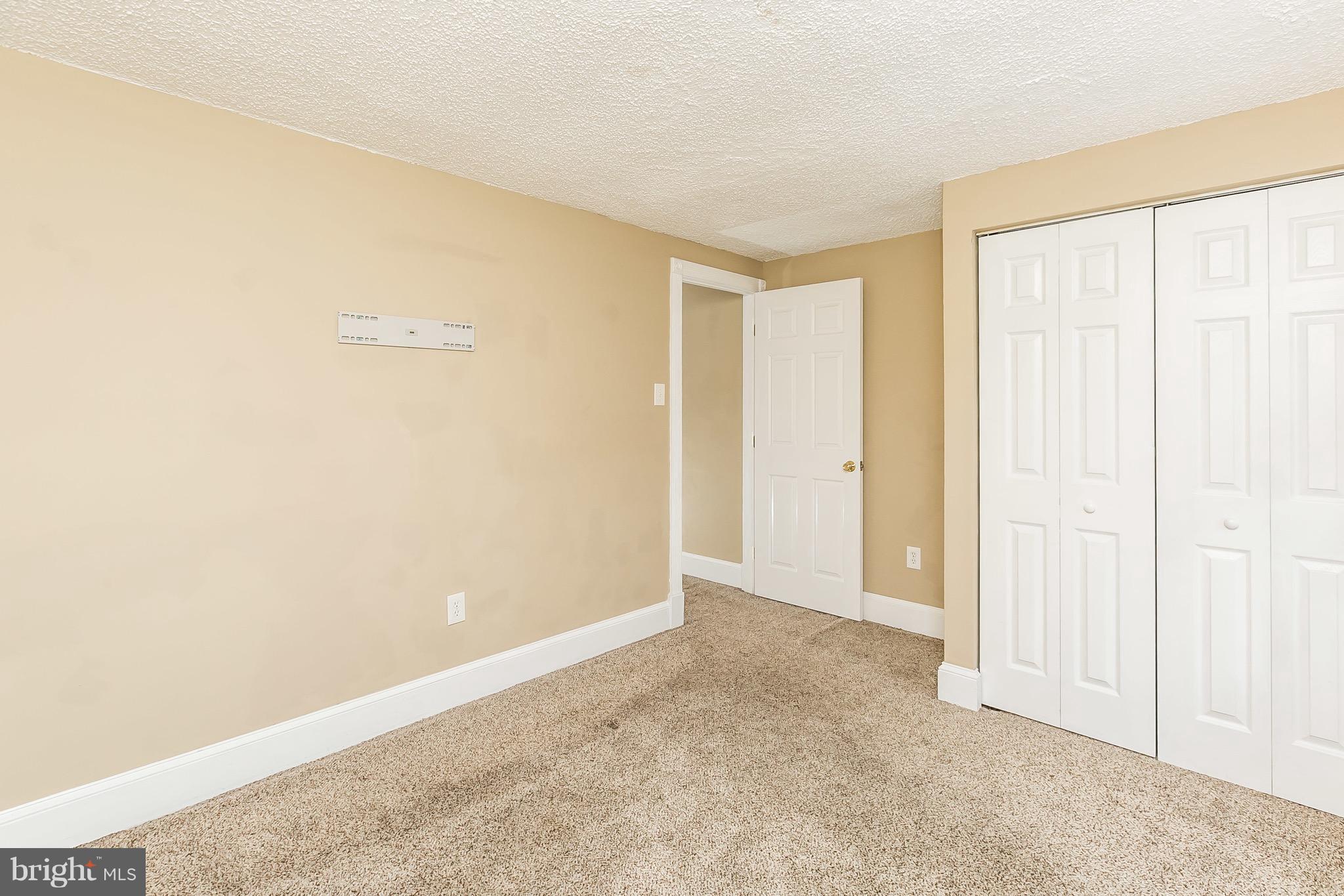 WASHINGTON VILLAGE - Residential