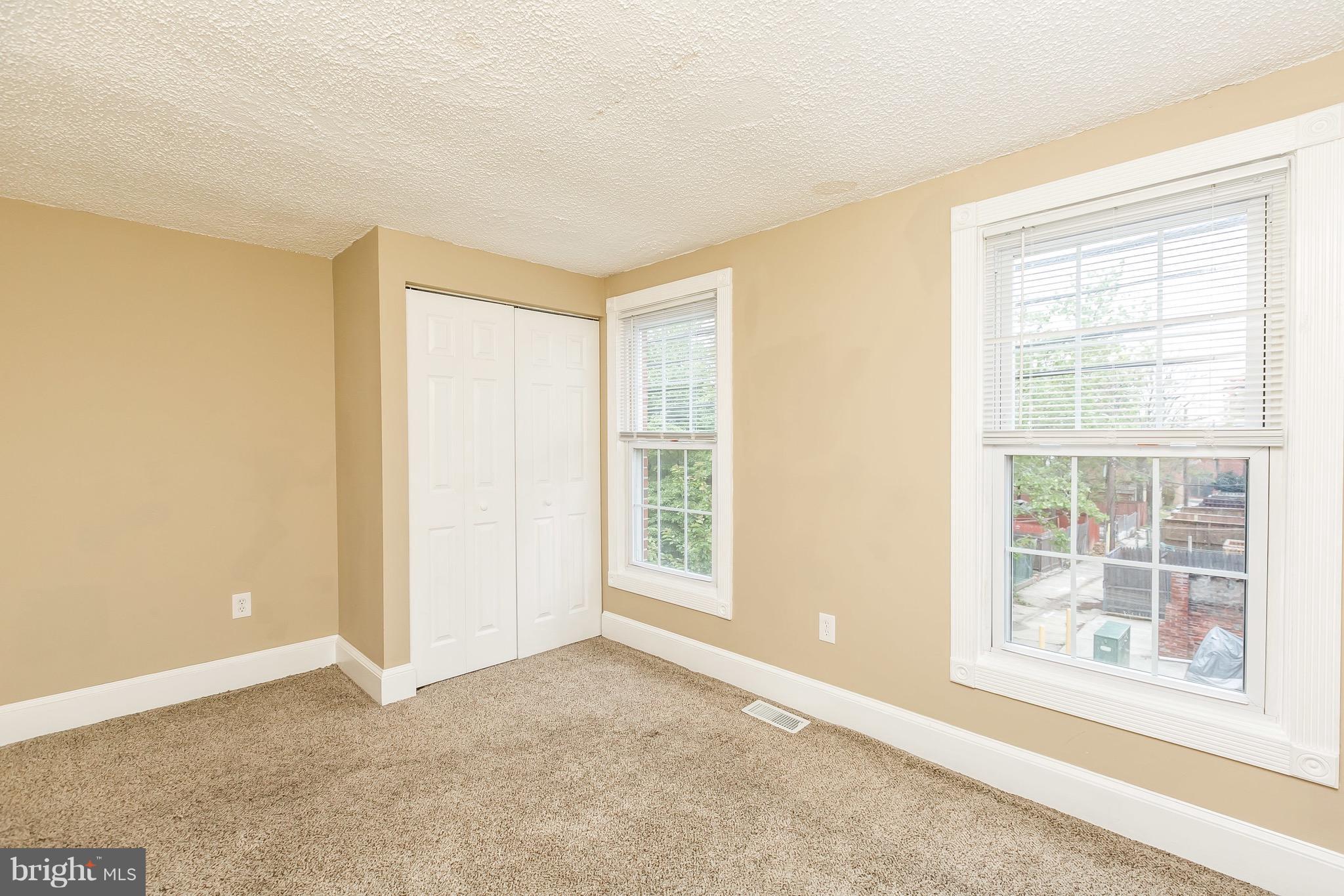 WASHINGTON VILLAGE - Residential