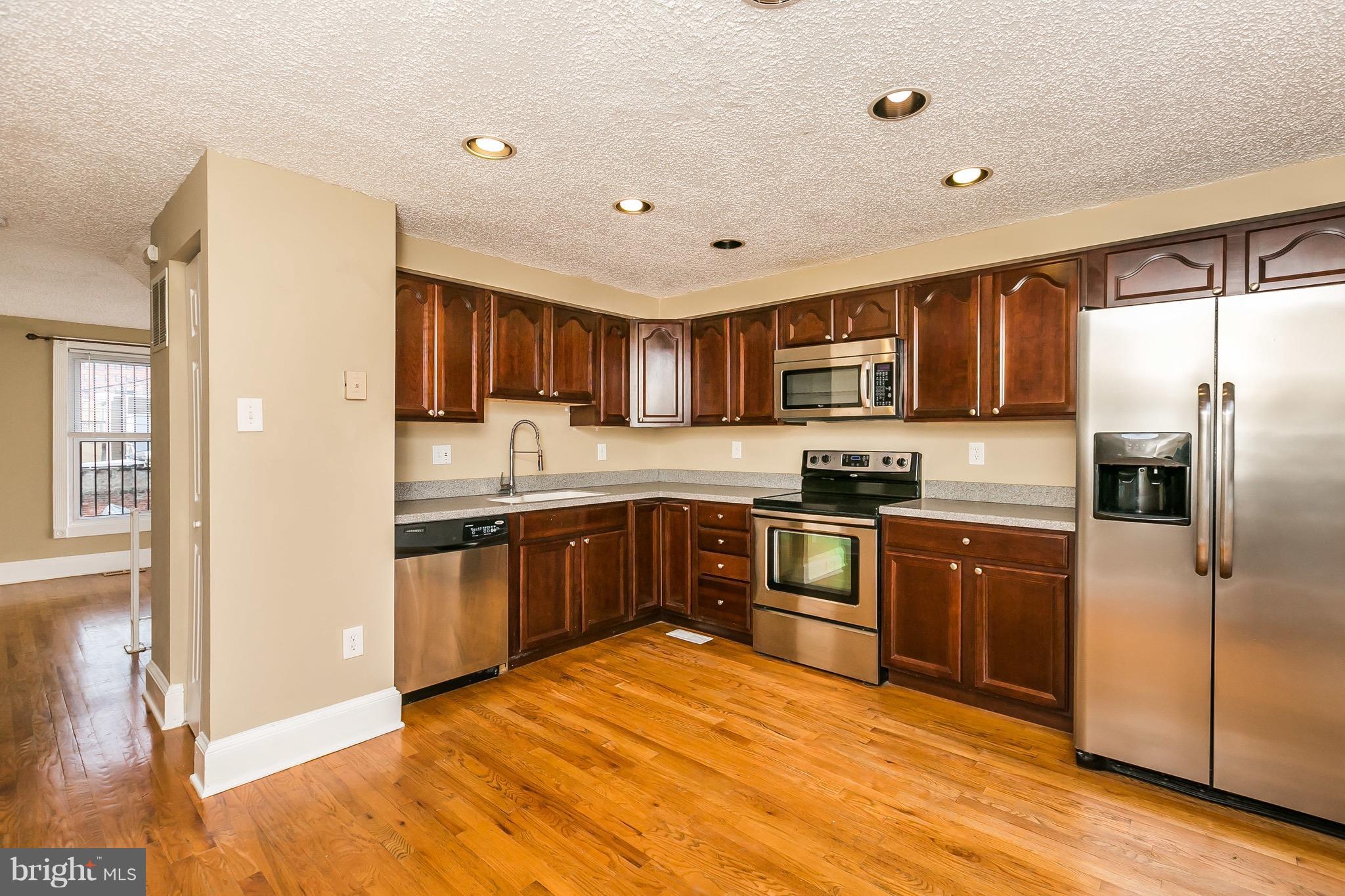 WASHINGTON VILLAGE - Residential